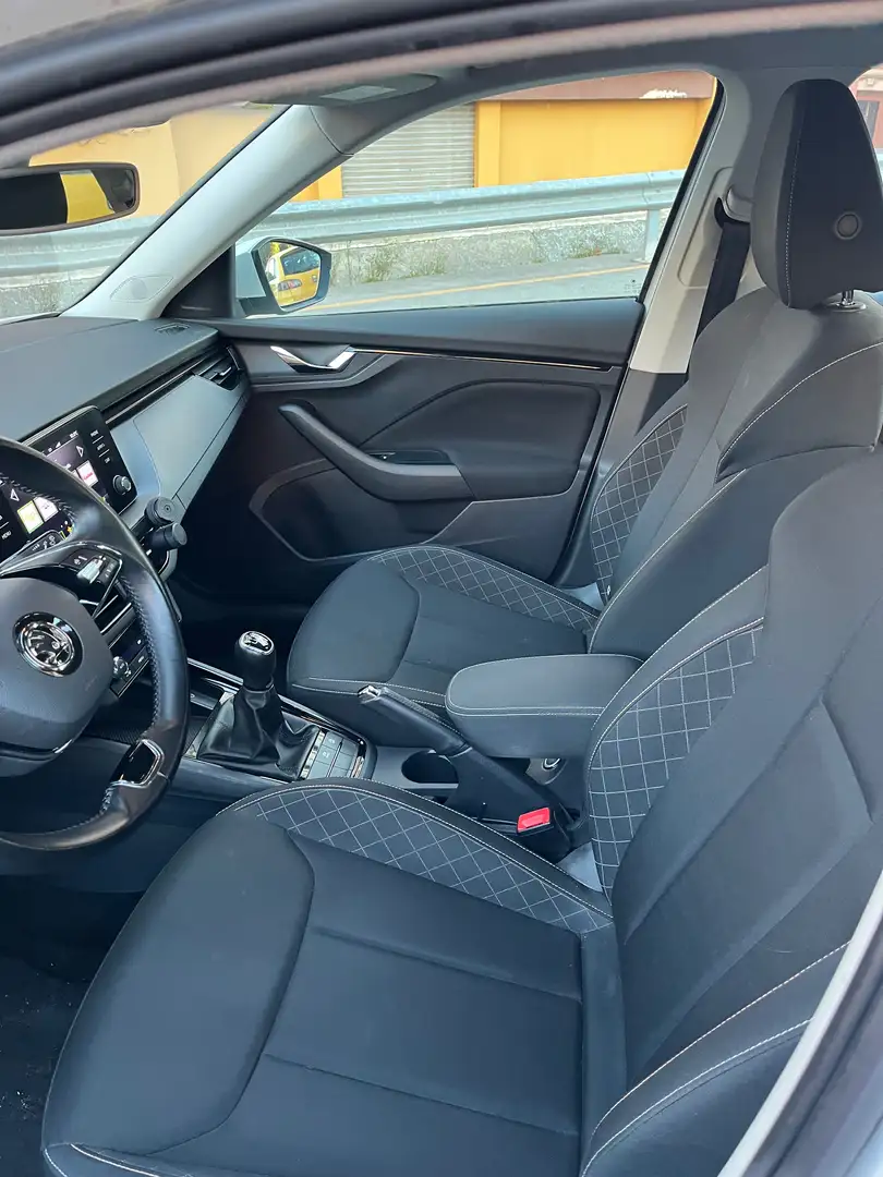 Skoda Kamiq Kamiq 1.0 TSI Ambition 85kW Ambition Blanco - 2