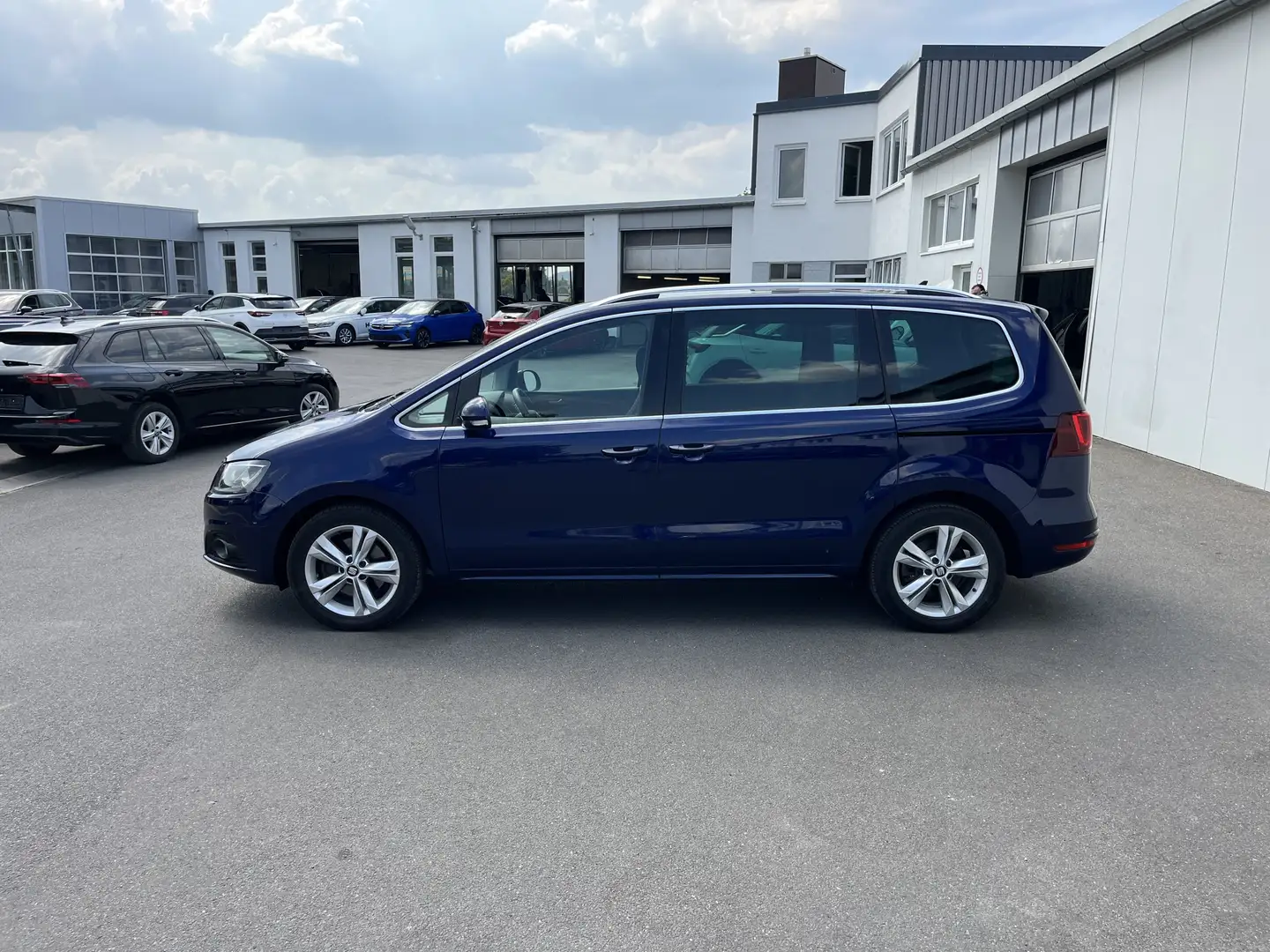 SEAT Alhambra 2.0 TDI DSG XCELLENCE 219€ m.20% Anz. 7-S. Xenon Bleu - 2