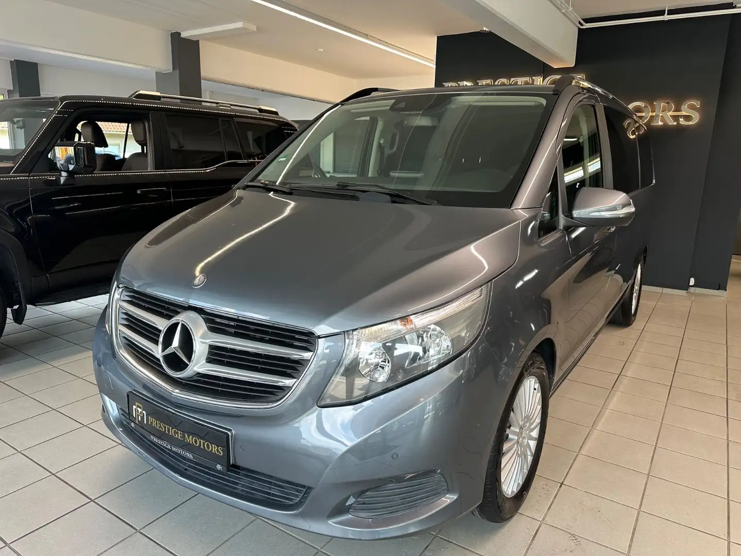 Mercedes-Benz V 250 LANG EDITION Grijs - 1