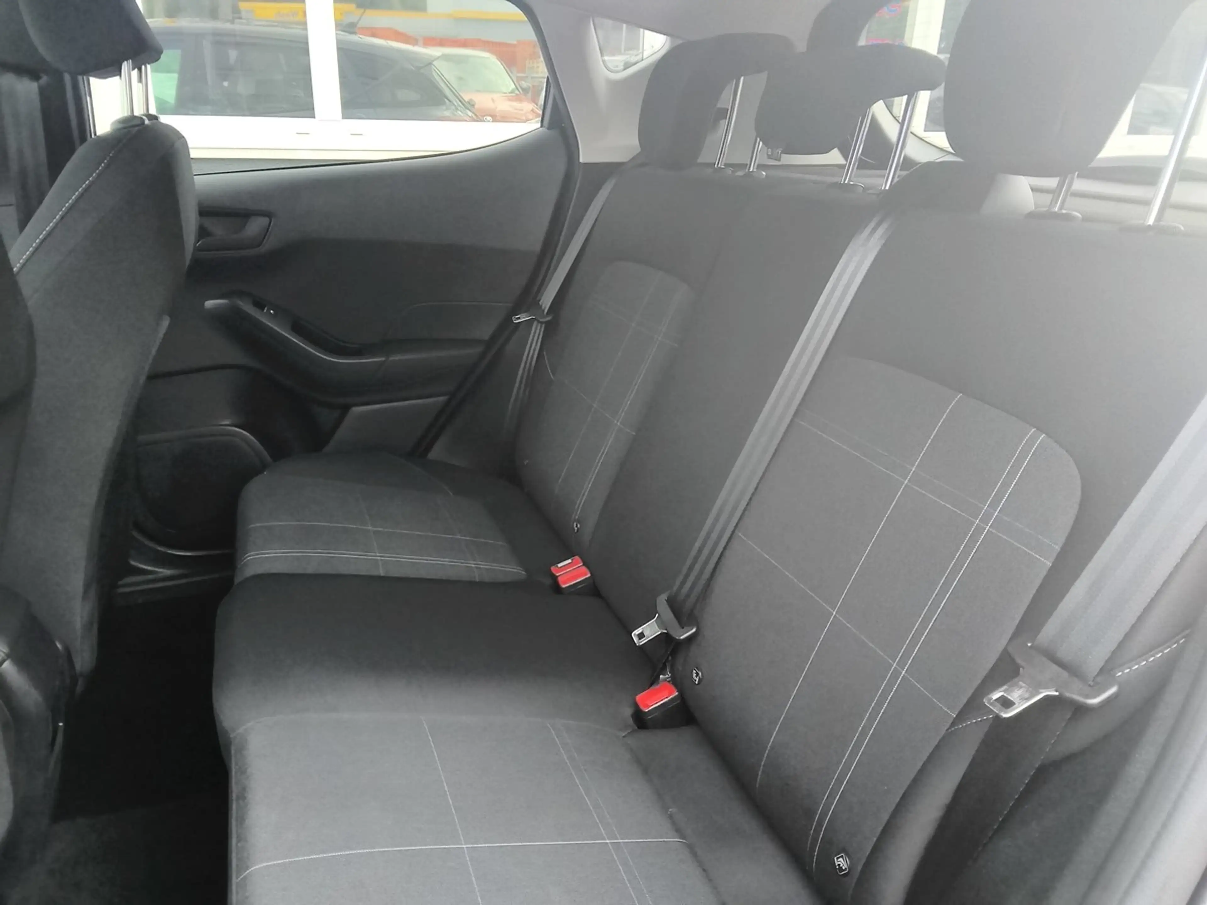 Ford Fiesta Cool&Connect, GJR, Tempomat, — photo 11
