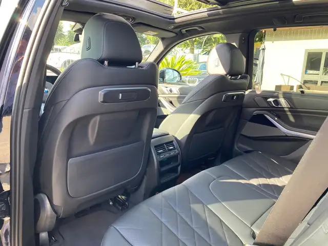 BMW X5 X5 view 9