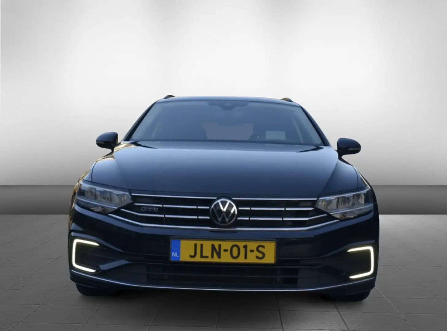Volkswagen Passat Variant 1.4 TSI PHEV GTE Bns Zwart - 2