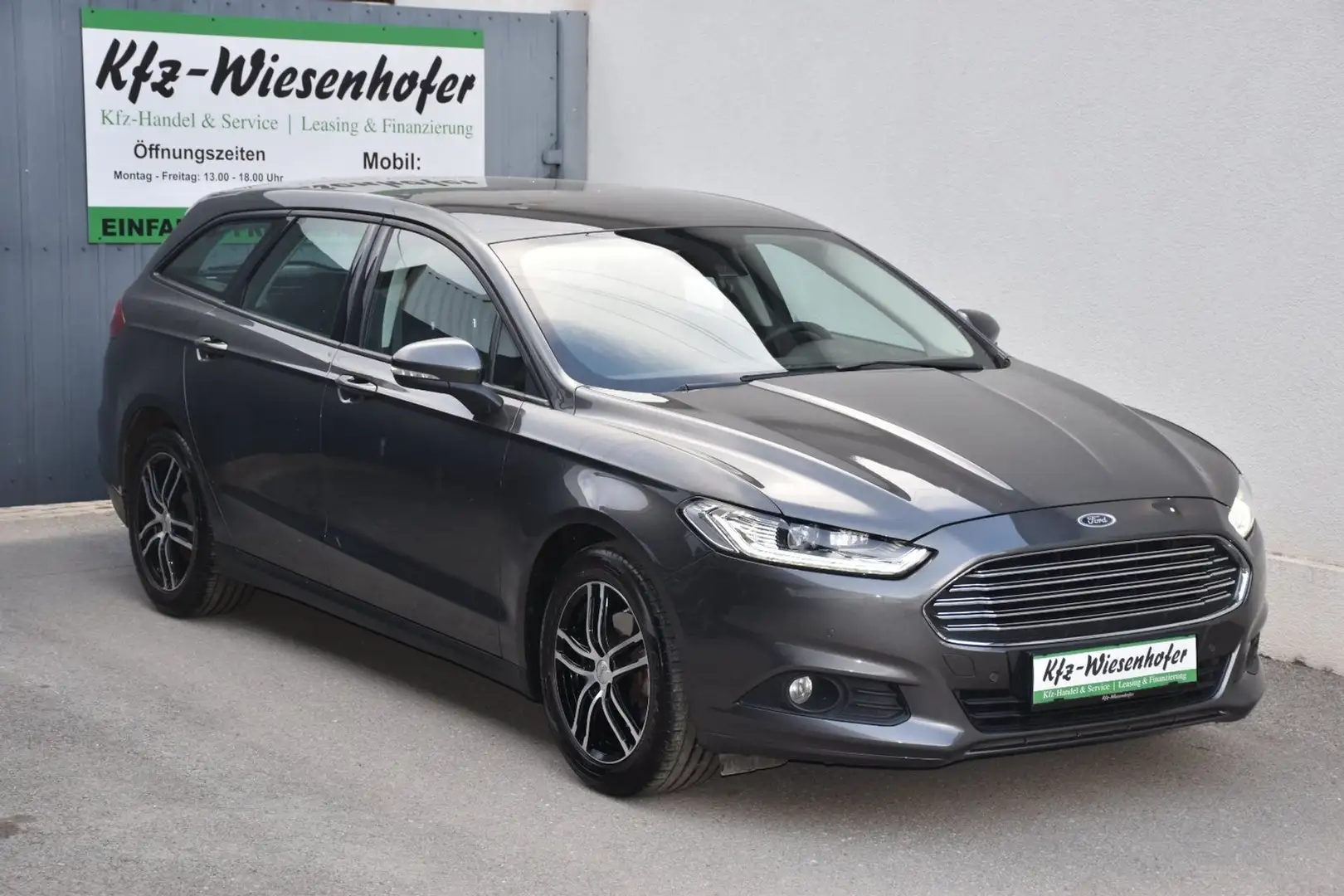 Ford Mondeo 2.0 TDCi / Service + Pickerl NEU / Anhängerkupplu Grau - 1