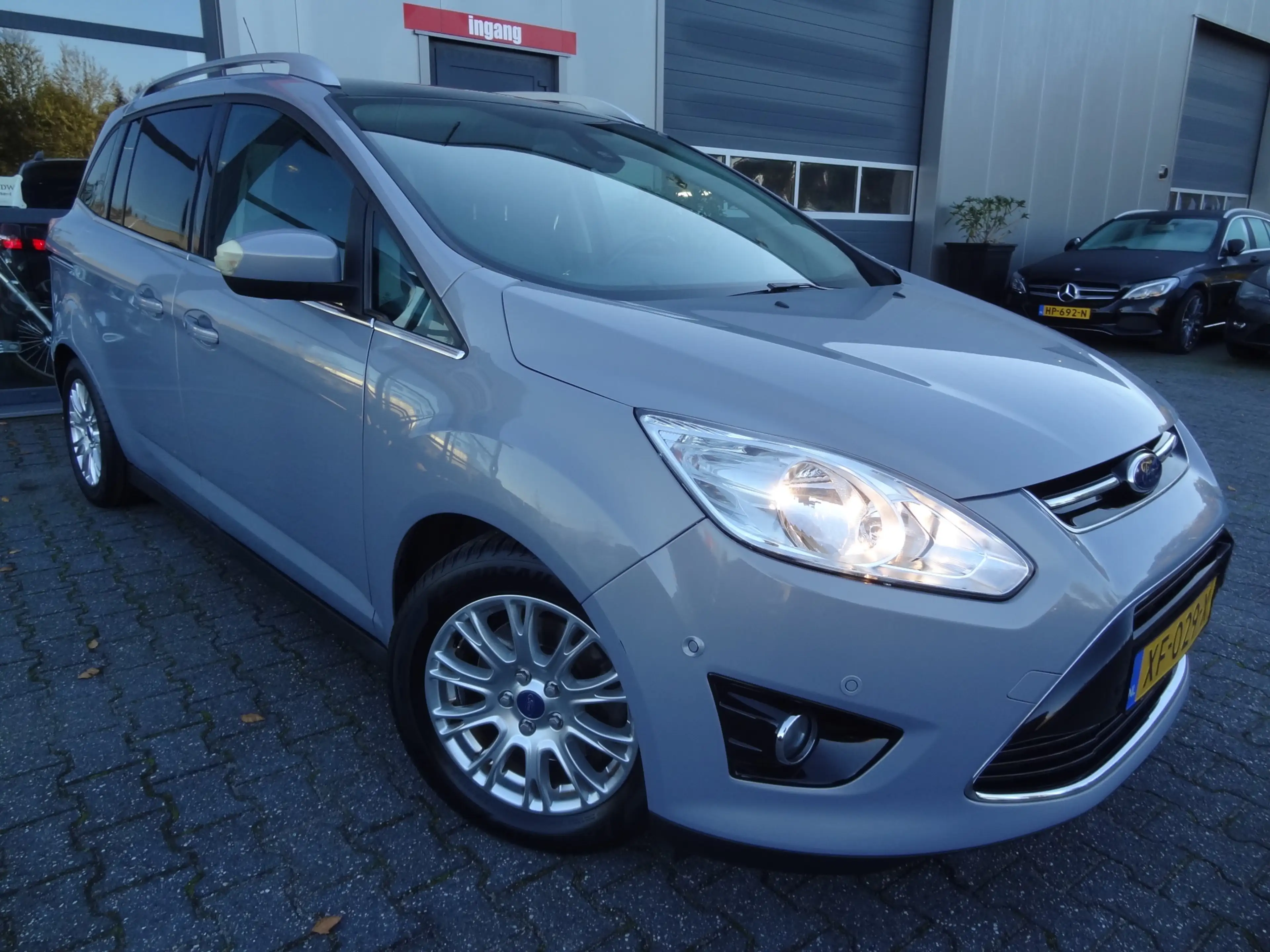 Ford Grand C-Max 1.6 Titanium 7p.| TREKHAAK | PANORAMADAK | CRUISE — photo 2