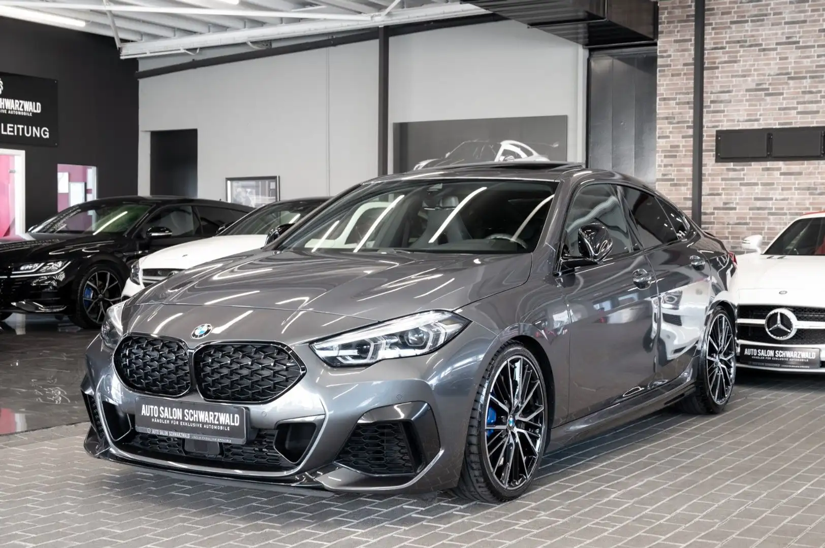 BMW 235 xDrive|M-SITZE|H&K|PANO|ACC|HEAD-UP Šedá - 2