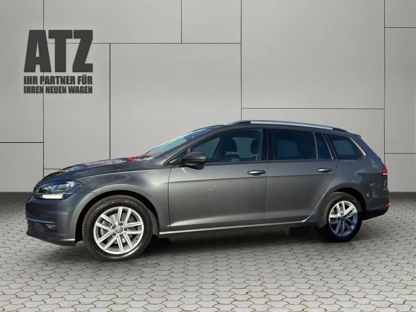 Volkswagen Golf VII 1.6 TDI Comfortline (EURO 6d-TEMP) Argent - 2