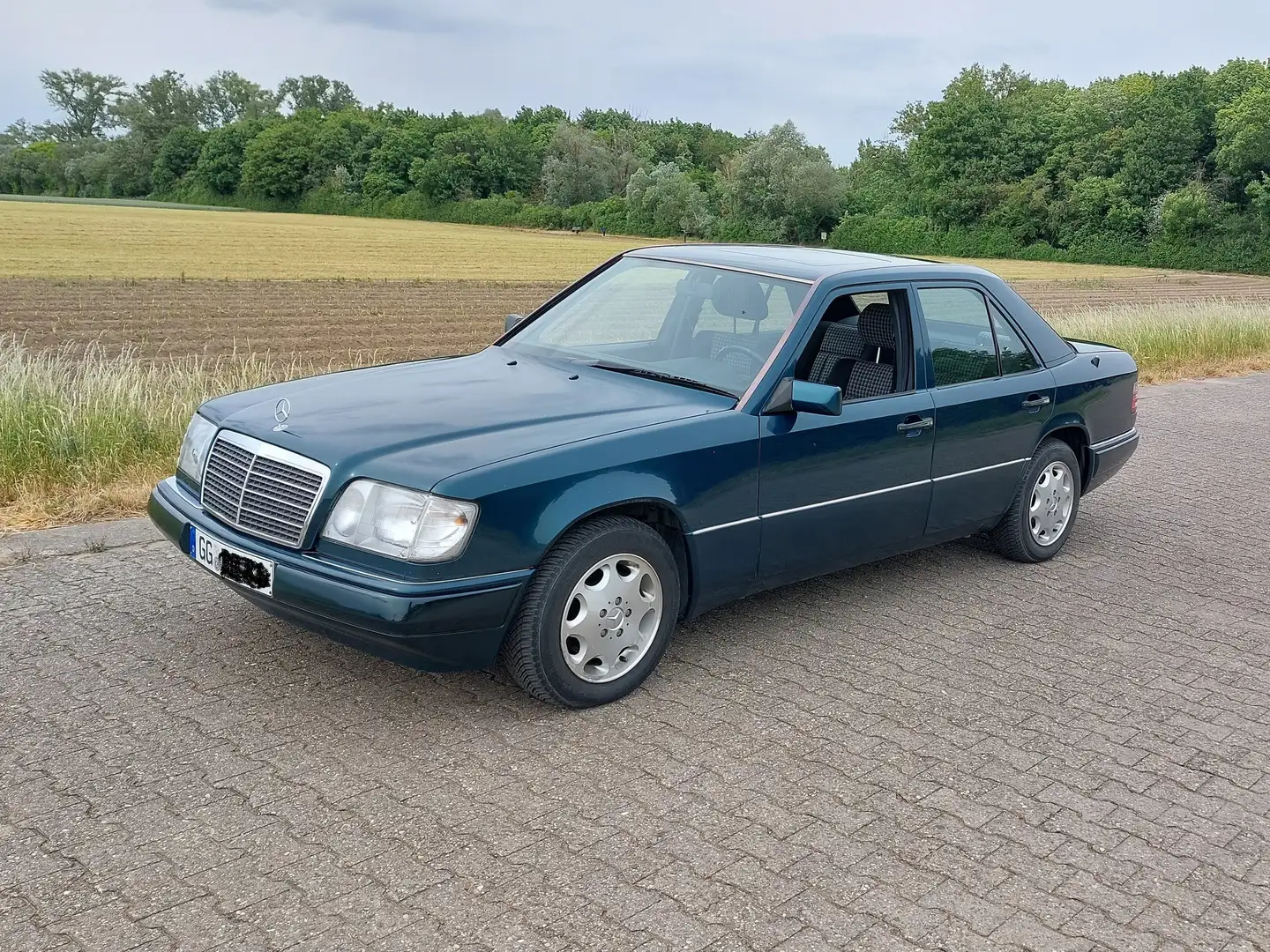 Mercedes-Benz E 220 E 220 Grün - 1