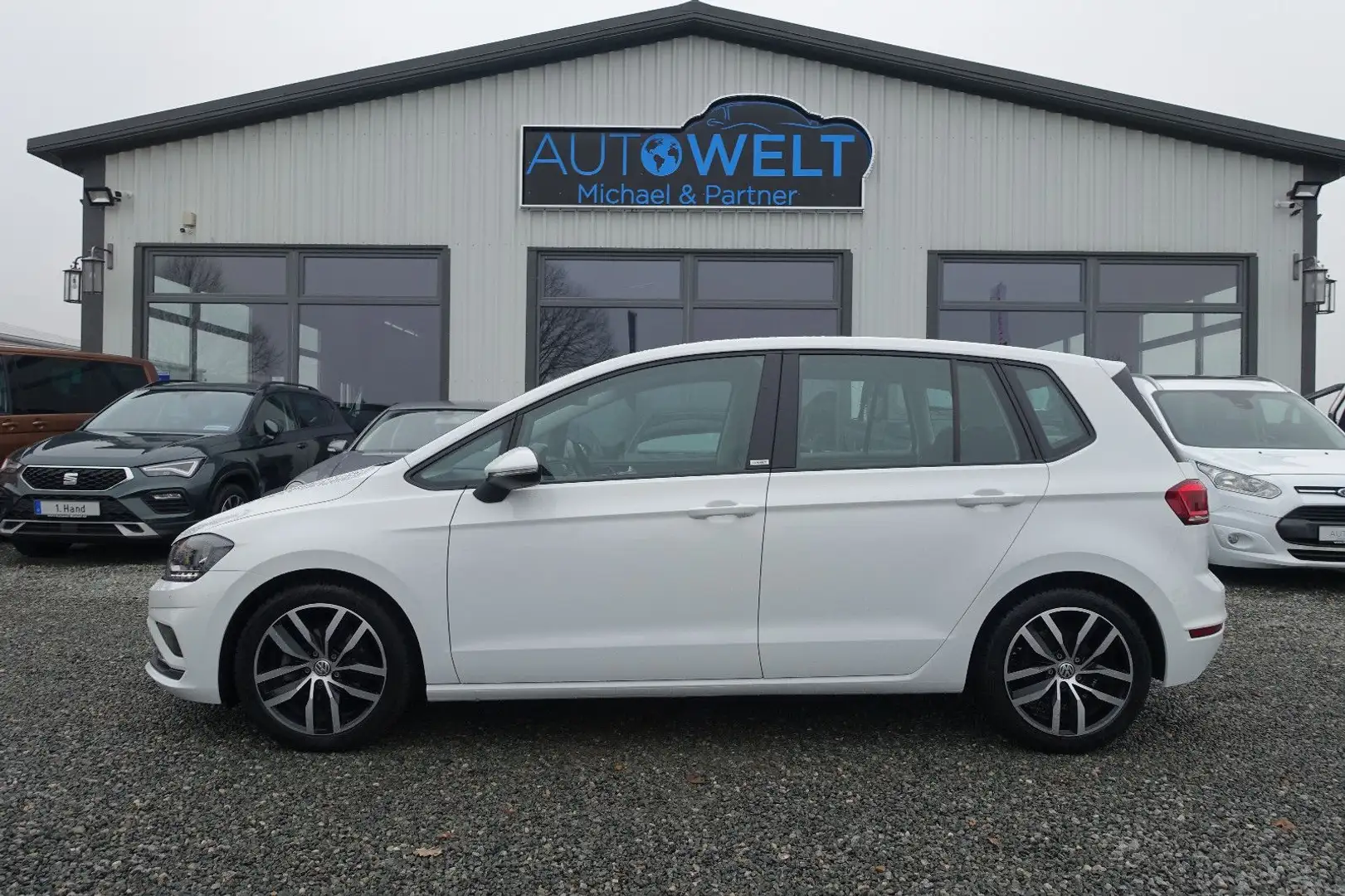 Volkswagen Golf Sportsvan VII Join 1.0 NAVI APP KAM ACC 17' Weiß - 1