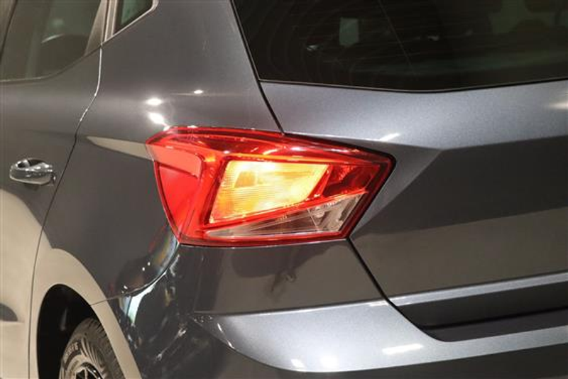 SEAT Ibiza 1.0 MPI STYLE — photo 23