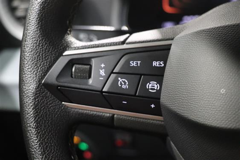 SEAT Ibiza 1.0 MPI STYLE — photo 16