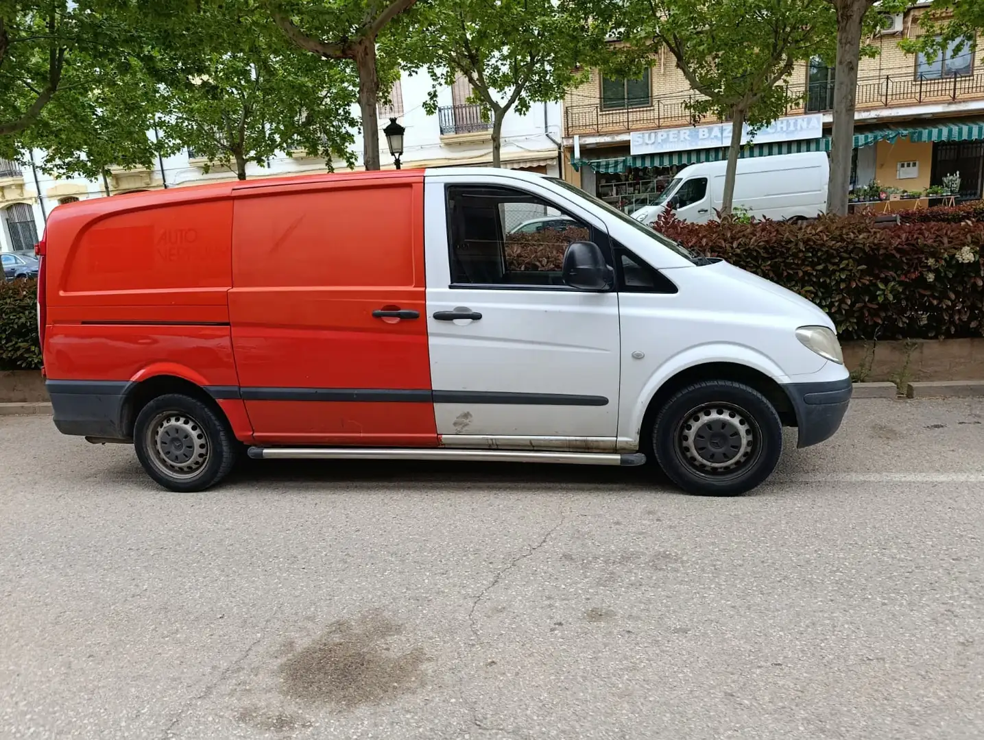 Mercedes-Benz Vito Furgón 115CDI Compacta - 1