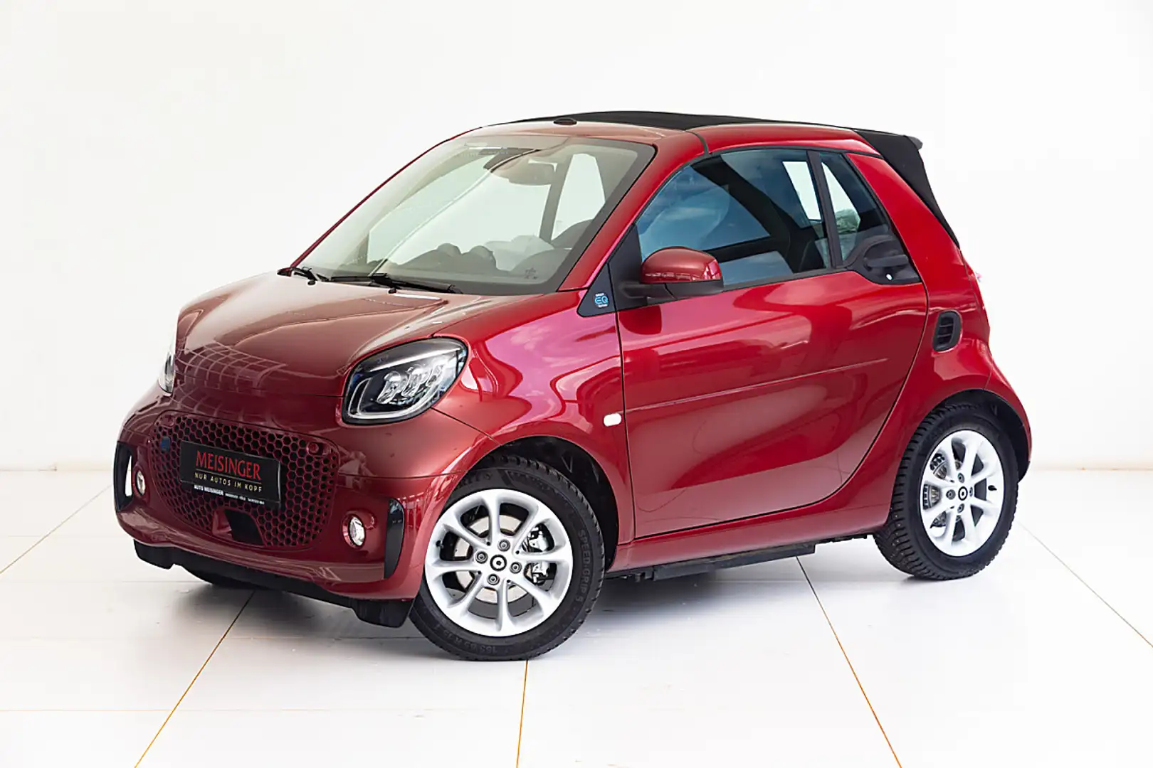 smart city-coupé/city-cabrio smart EQ fortwo cabrio 17,6kWh pulse Rot - 1