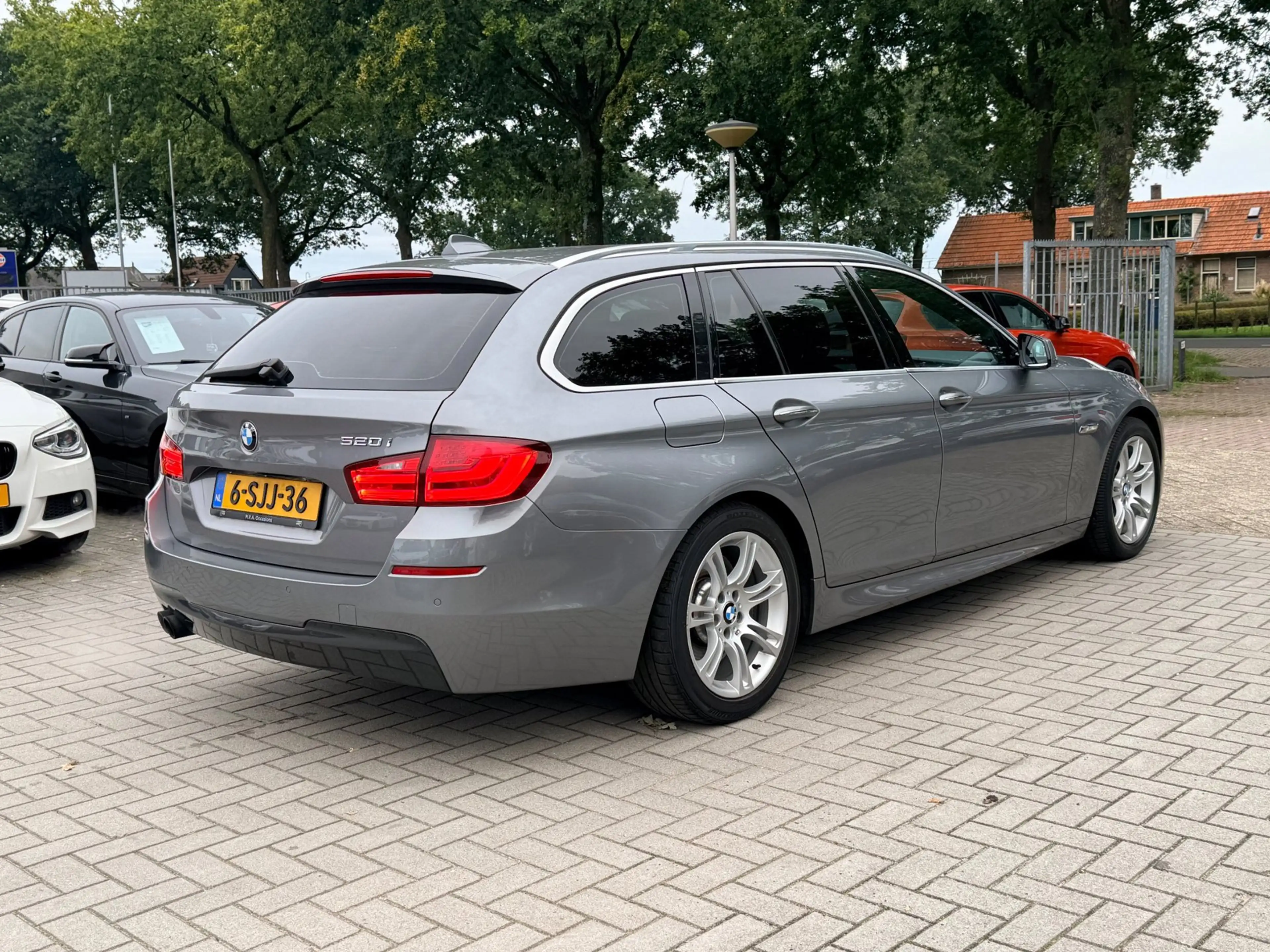 BMW 520 5-serie Touring 520i Executive M Sport. — photo 7
