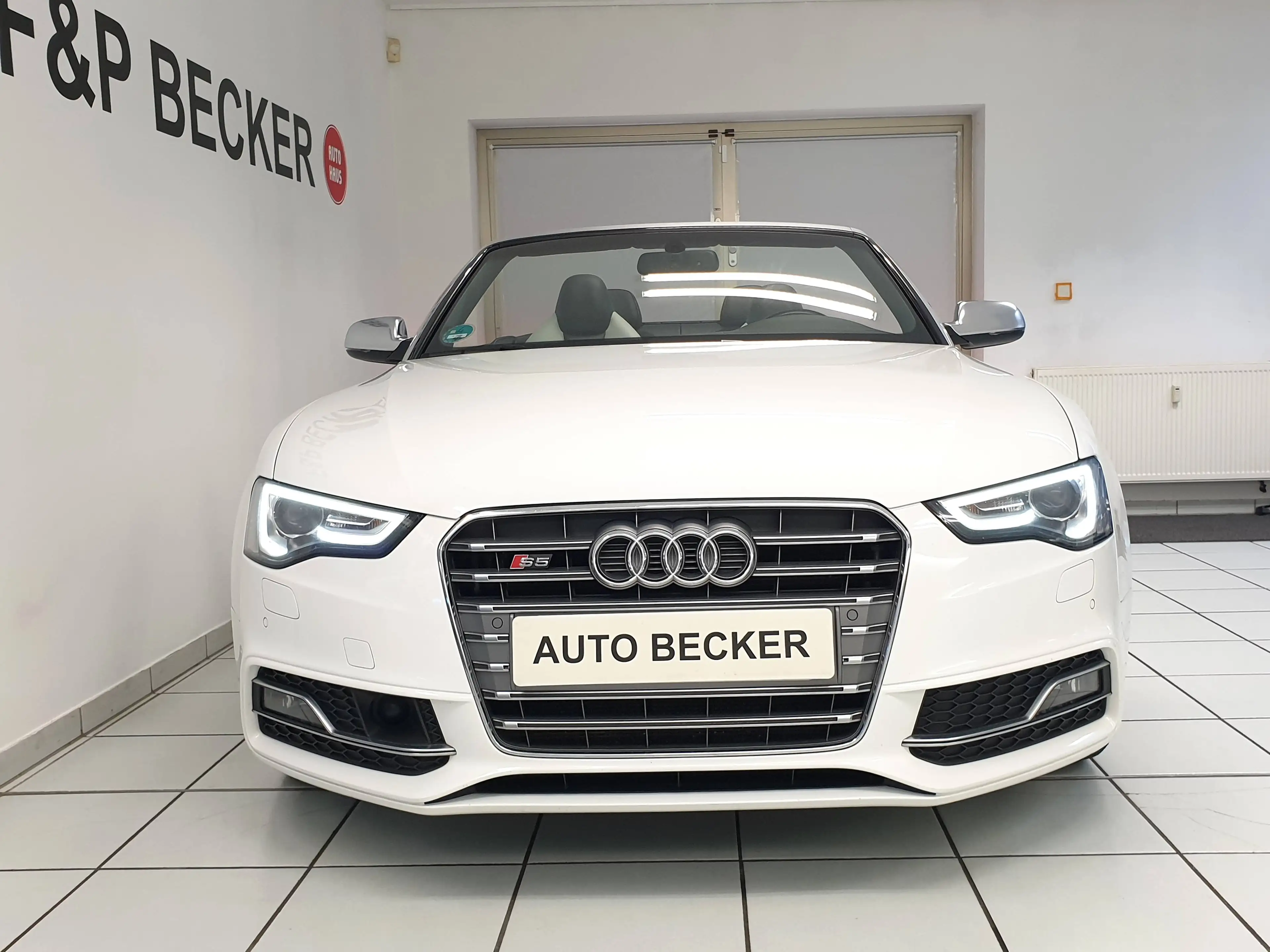 Audi S5 3.0 TFSI Cabrio S Tronic Quattro 2.Hand Scheckheft — photo 4