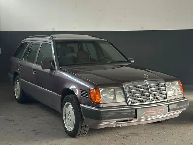 Mercedes-Benz E 250 TD Automatik/Schiebedach/Elektr. Fenster