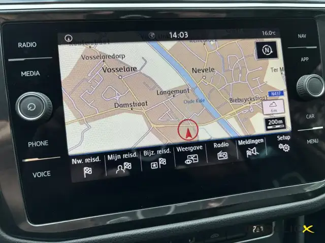 Volkswagen Tiguan view 21