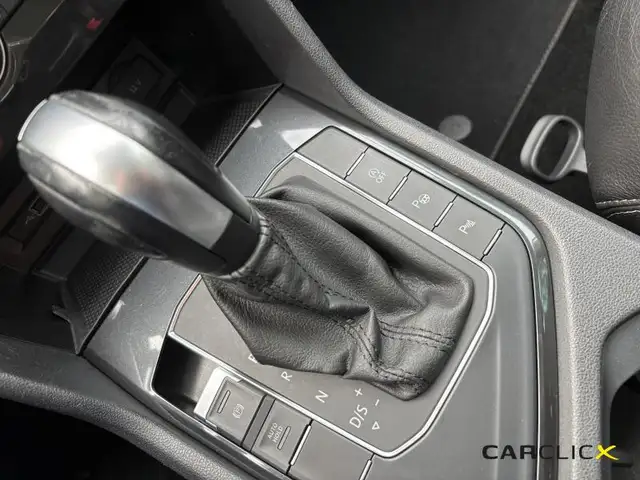 Volkswagen Tiguan view 24