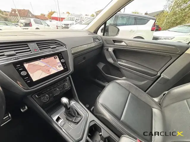 Volkswagen Tiguan view 19