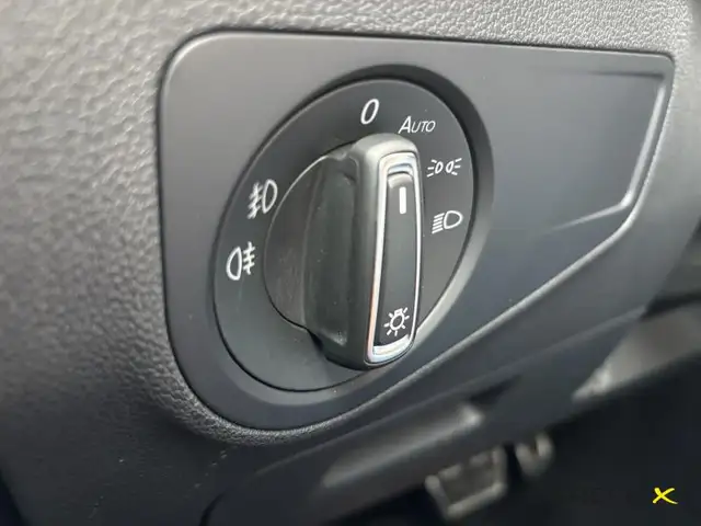 Volkswagen Tiguan view 17