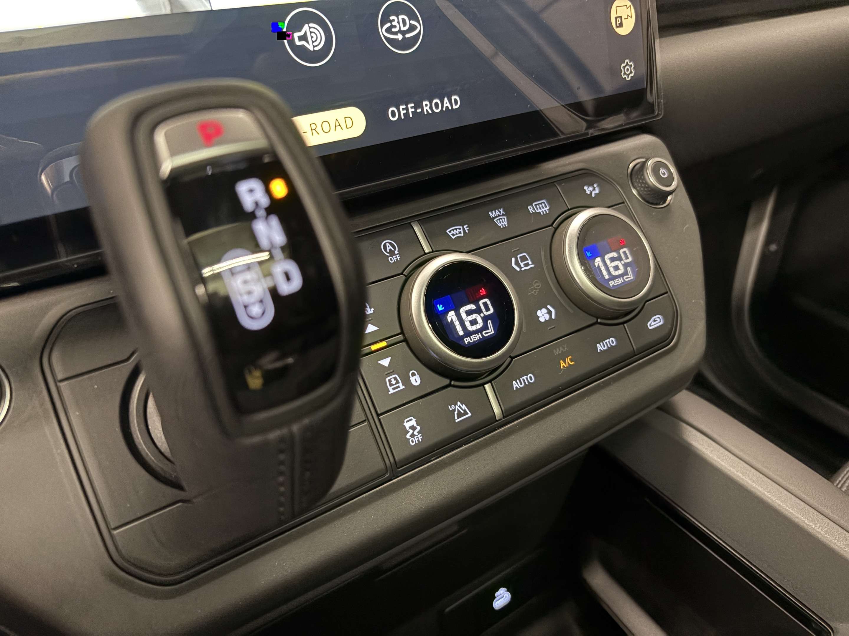 2026 Land Rover Defender S thumb 18