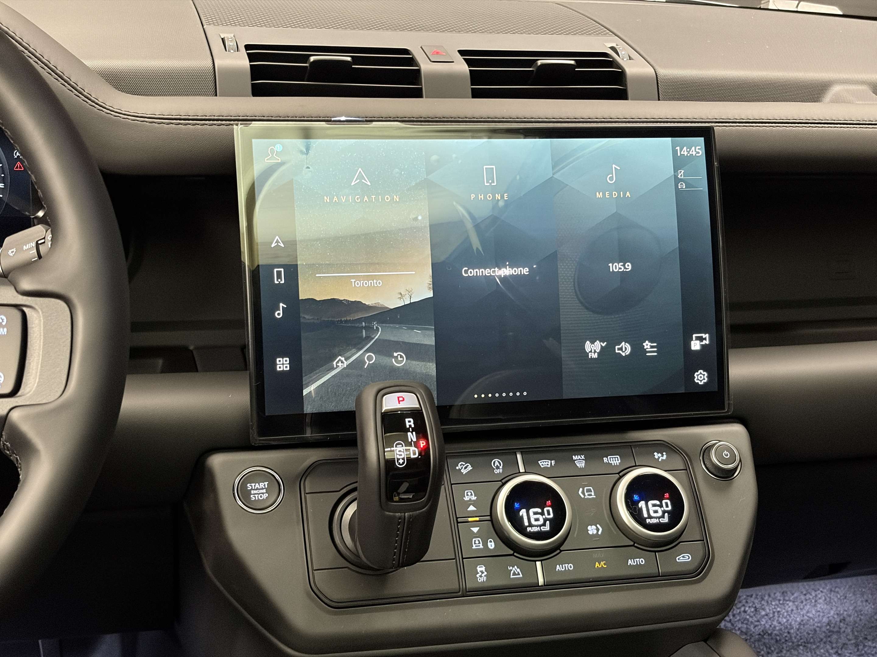 2026 Land Rover Defender S thumb 15