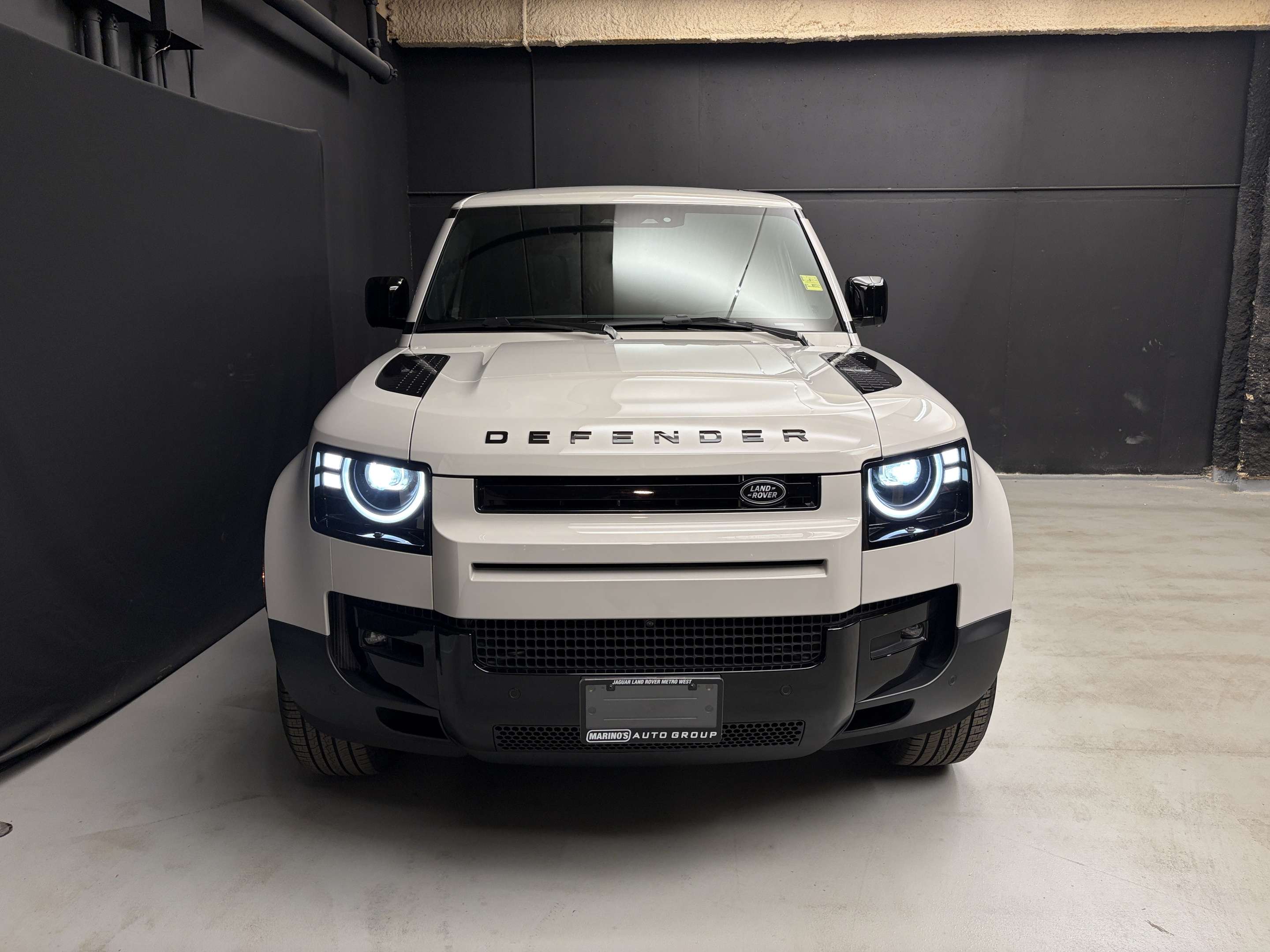 2026 Land Rover Defender S alt 2