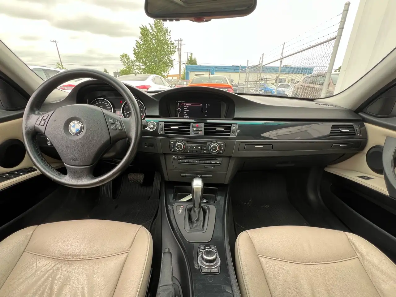 BMW 3 Series photo BMW 3 Series