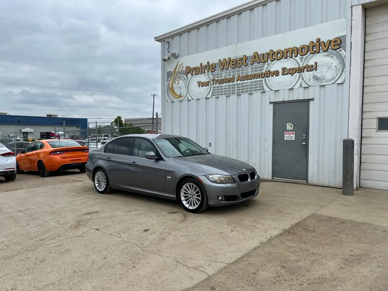 BMW 3 Series photo BMW 3 Series