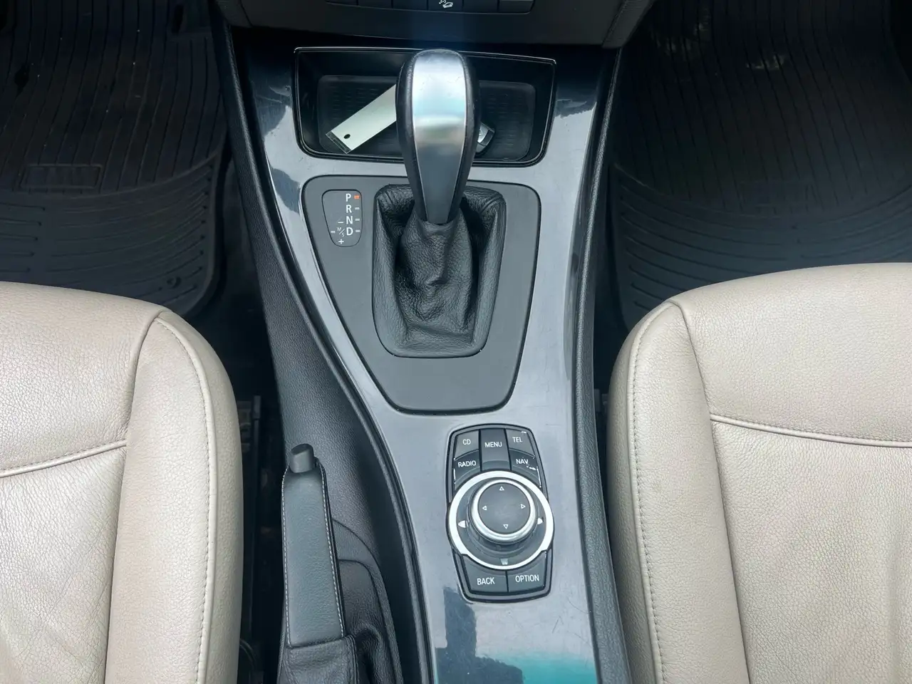 BMW 3 Series photo BMW 3 Series