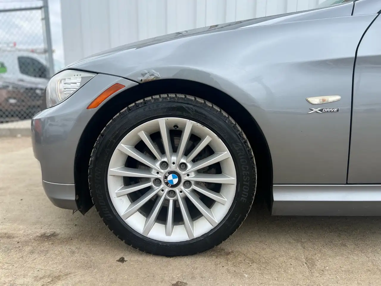 BMW 3 Series photo BMW 3 Series