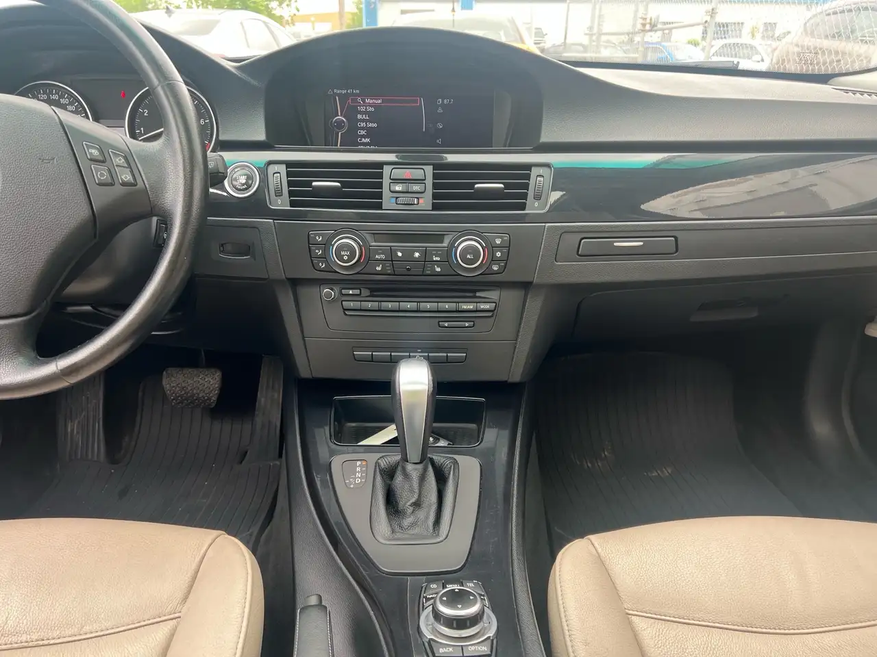 BMW 3 Series photo BMW 3 Series