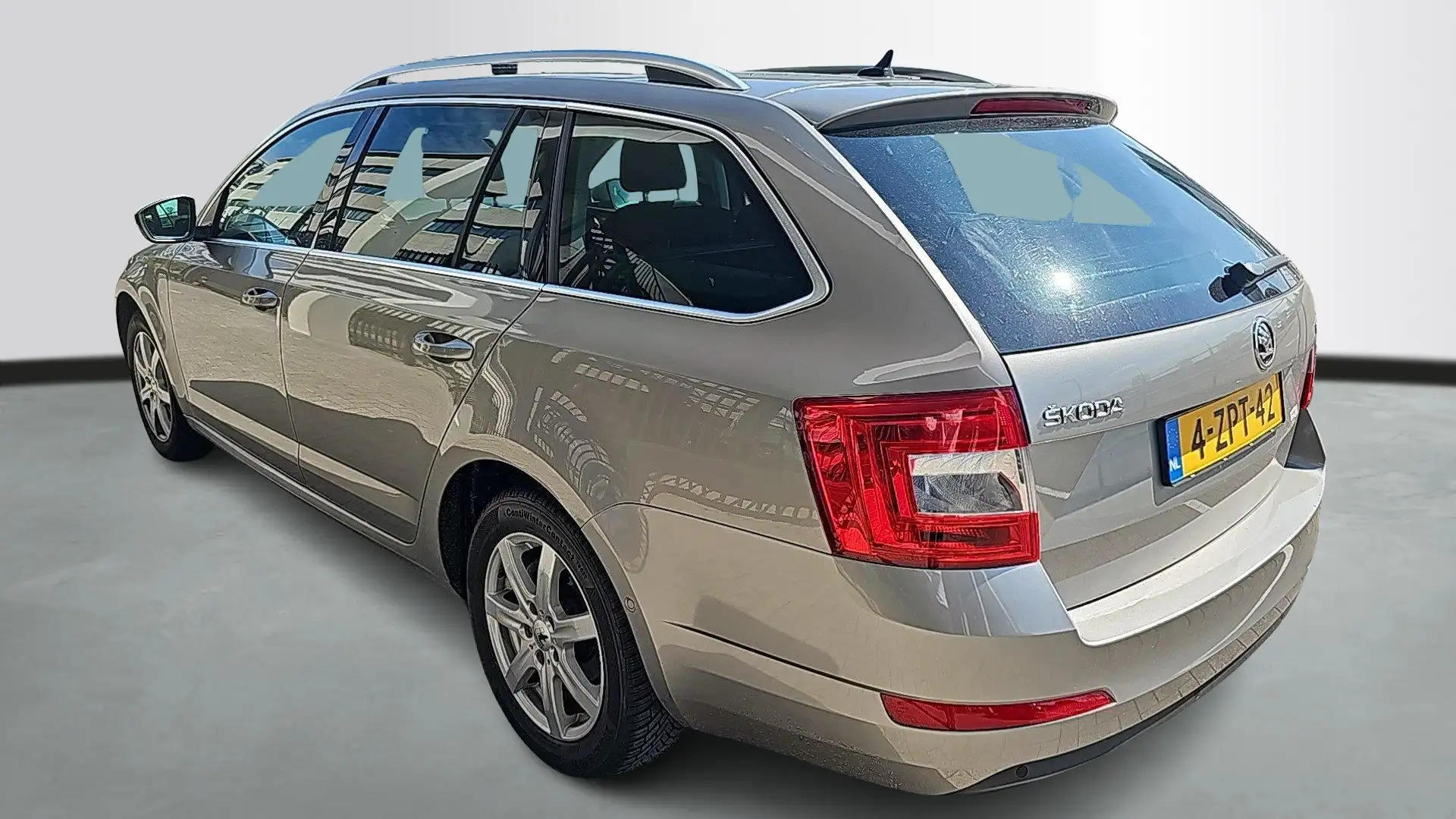 Skoda Octavia Combi 1.4 TSI 140pk Automaat Elegance Businessline Gris - 2
