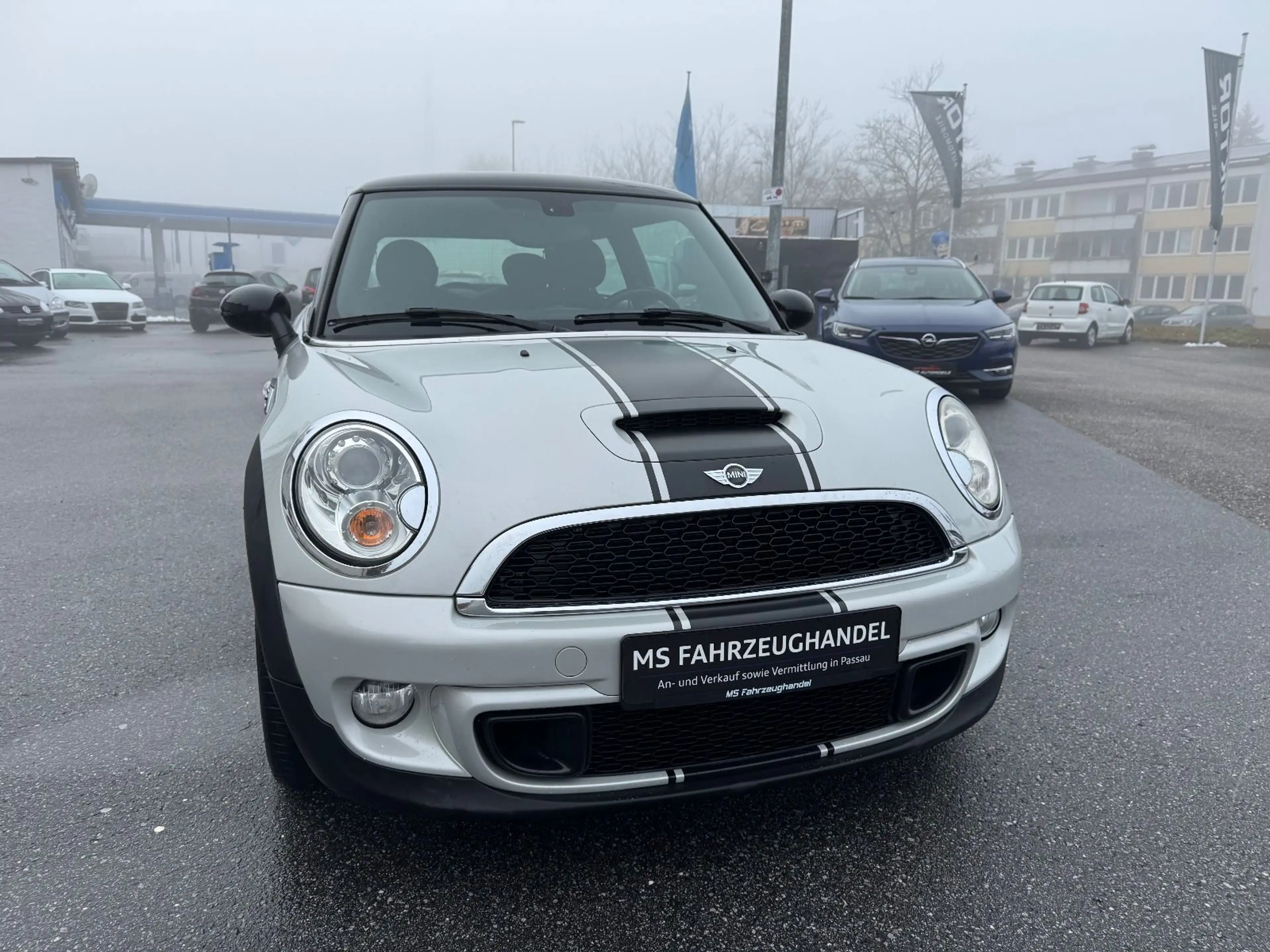 MINI Cooper S COOPER S Automatik *TÜV 03/28*Klima*8fach*