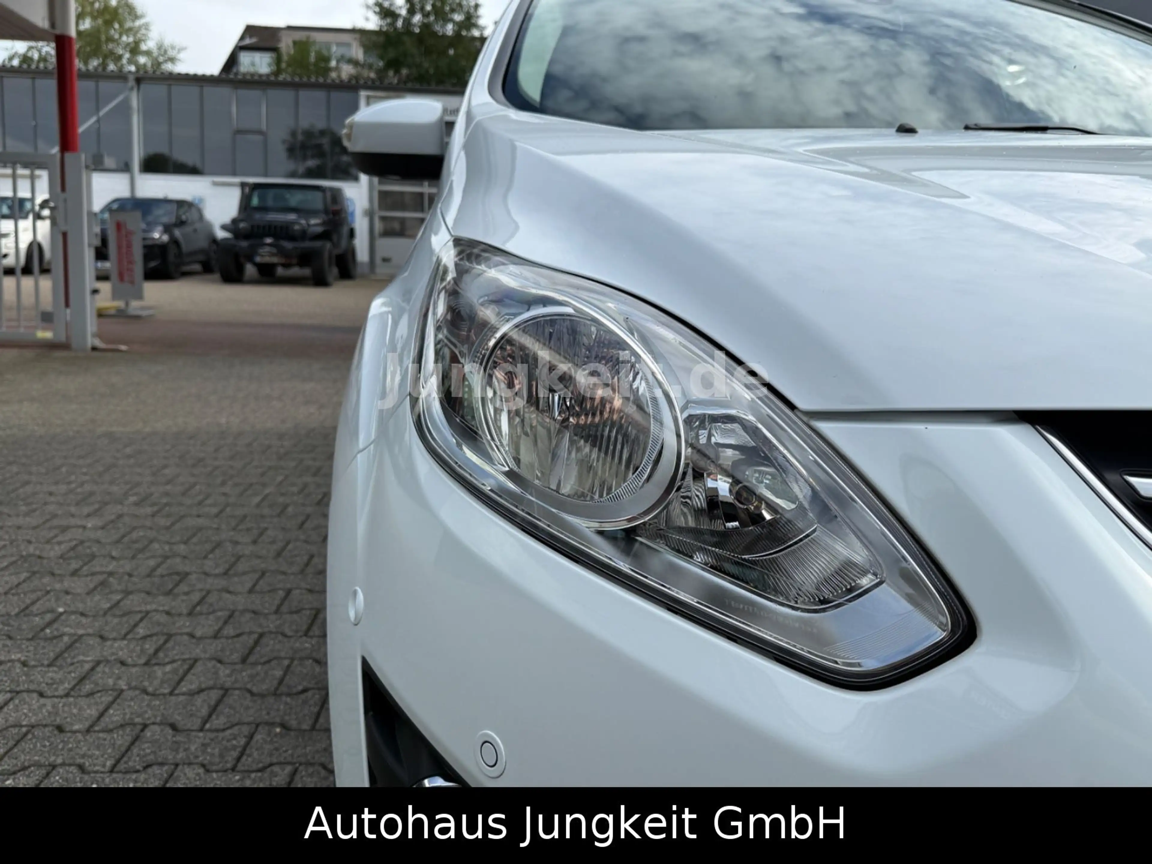 Ford C-Max Sync Edition *Navigation*Tüv Neu* — photo 11