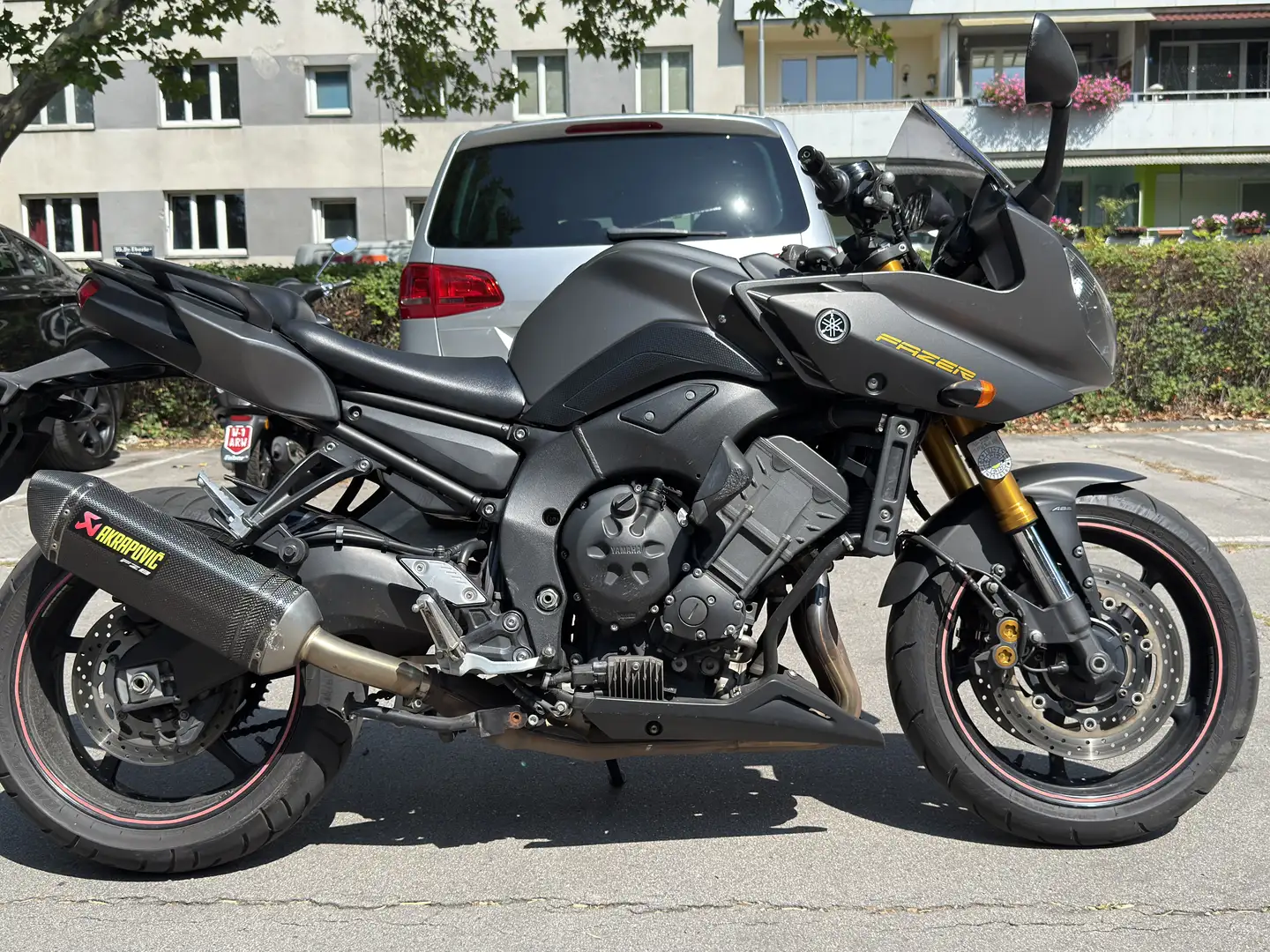 Yamaha FZ 8 Fazer8 ABS Gris - 1