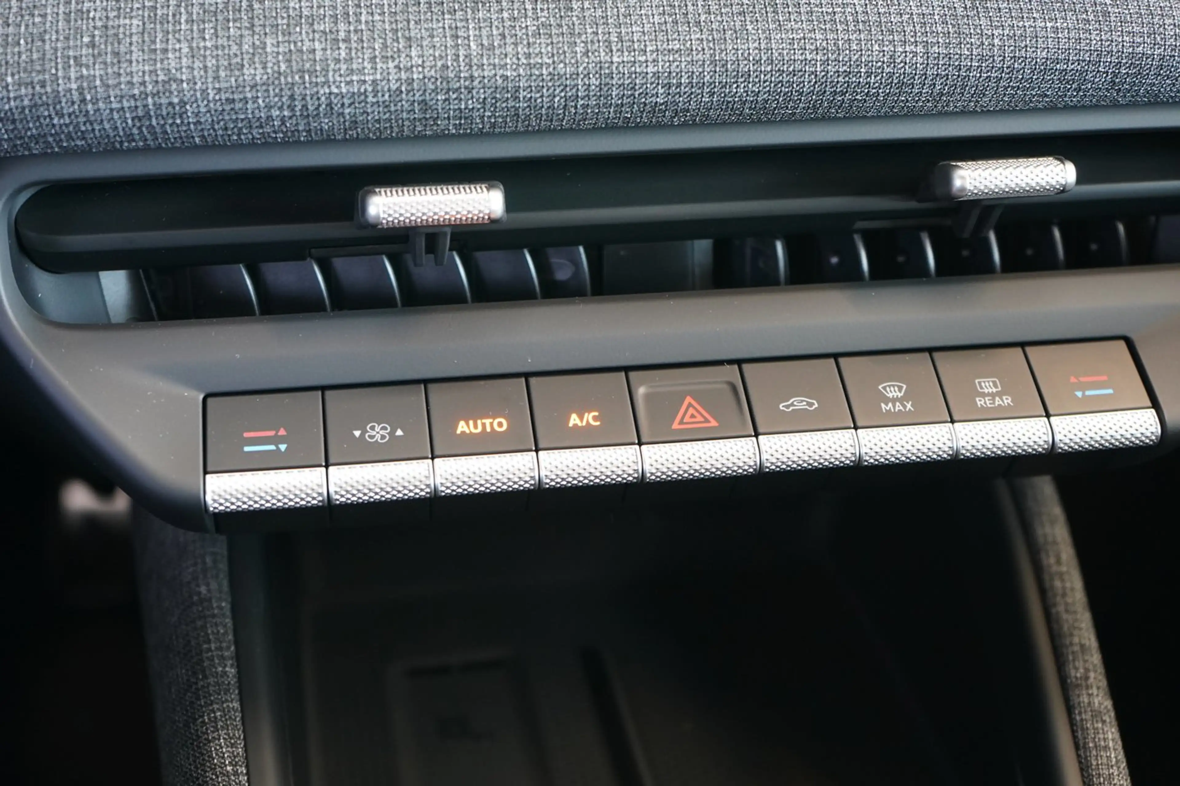Volkswagen ID. Polo VW ID. Polo Style Edition+ 155 kW - 52 kWh — photo 13