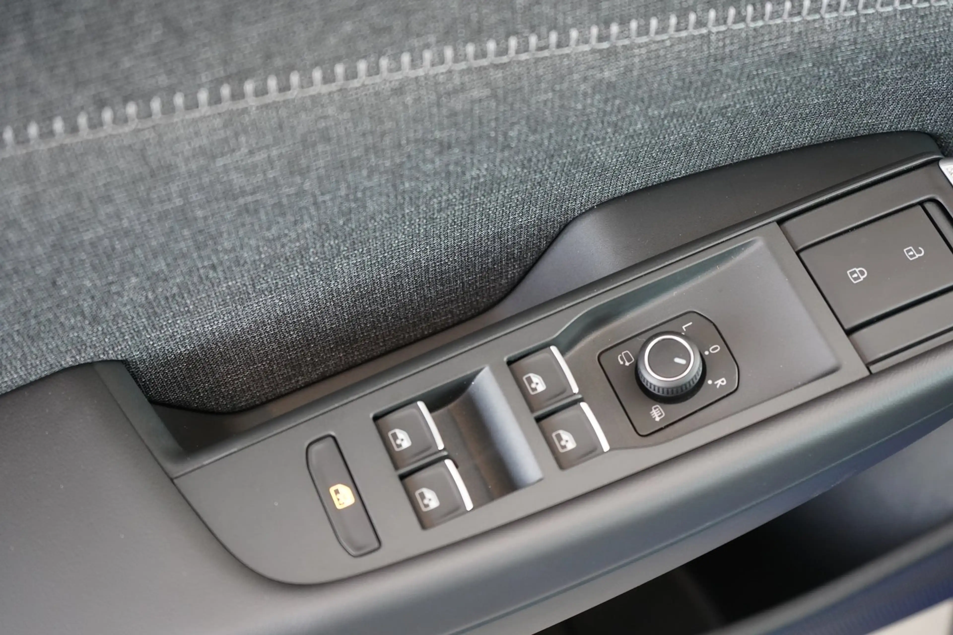 Volkswagen ID. Polo VW ID. Polo Style Edition+ 155 kW - 52 kWh — photo 9
