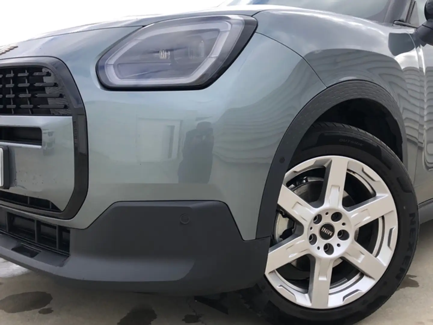 MINI One D Countryman Essential Verde - 2