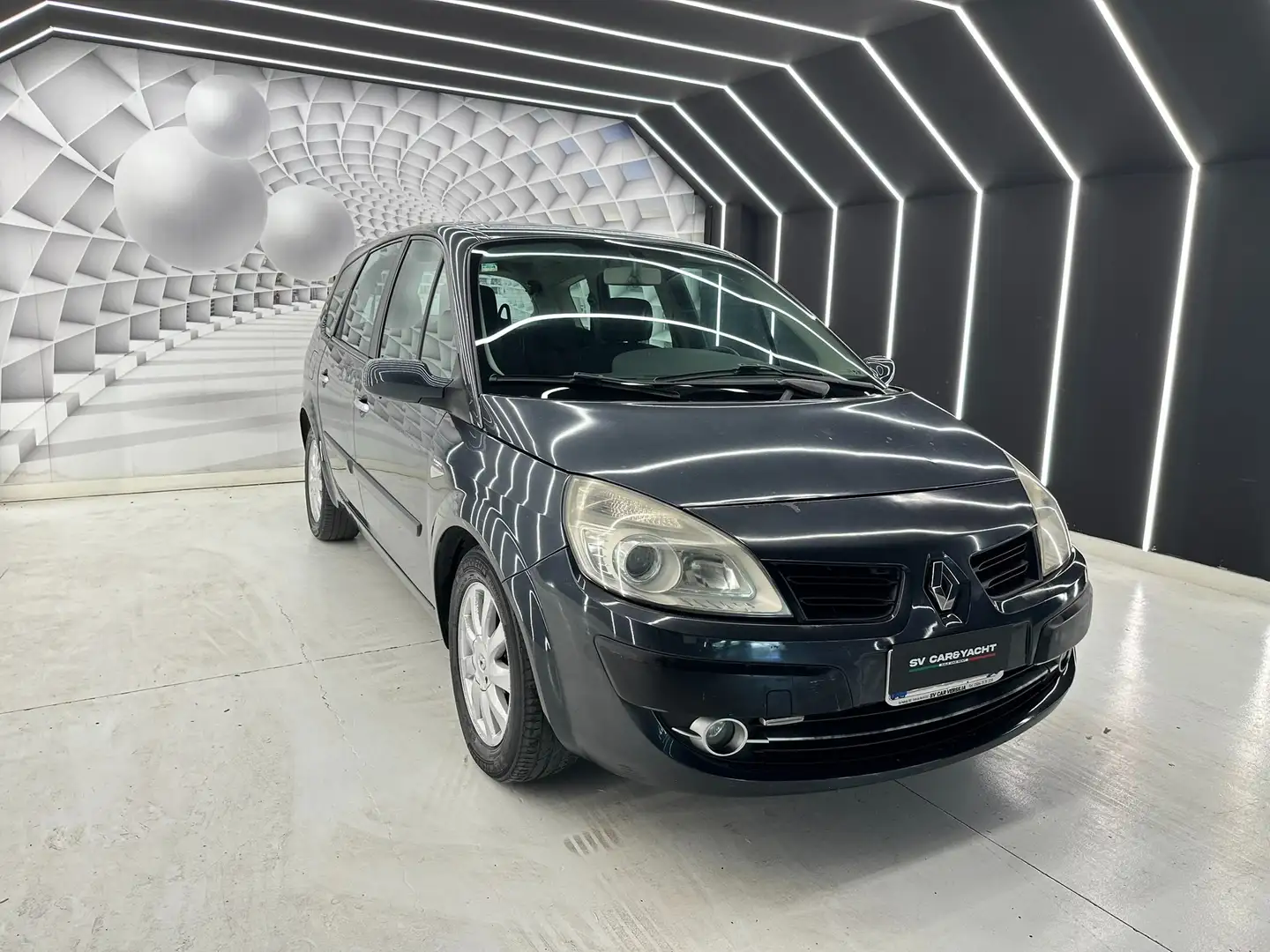 Renault Grand Scenic 1.9 dci 130cv 7POSTI-KM CERTIFICATI-PERMUTE Grigio - 2