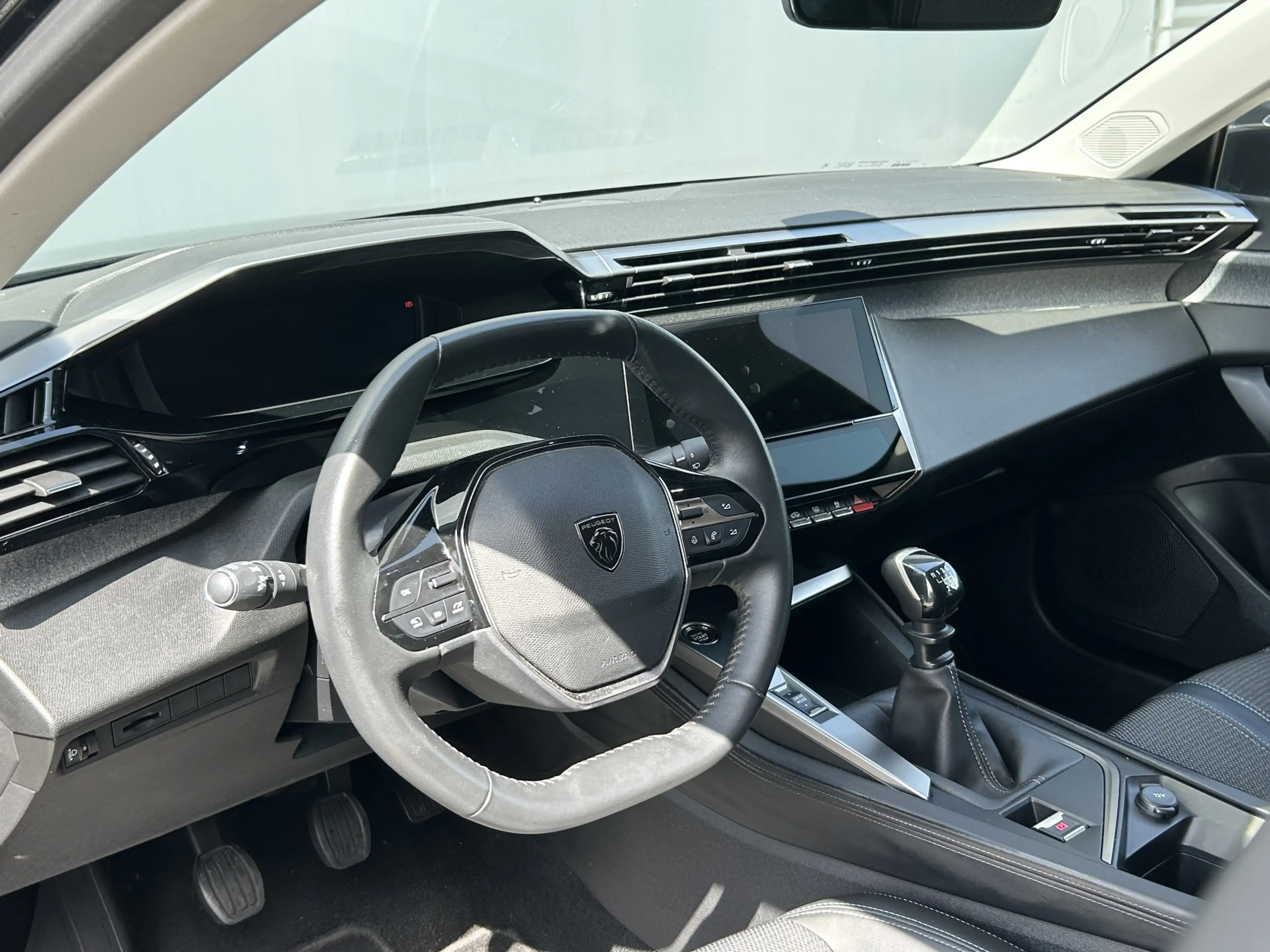 Peugeot 308 SW BWJ 2022 | 1.2PT 131PK Allure Pack Business | C — photo 3