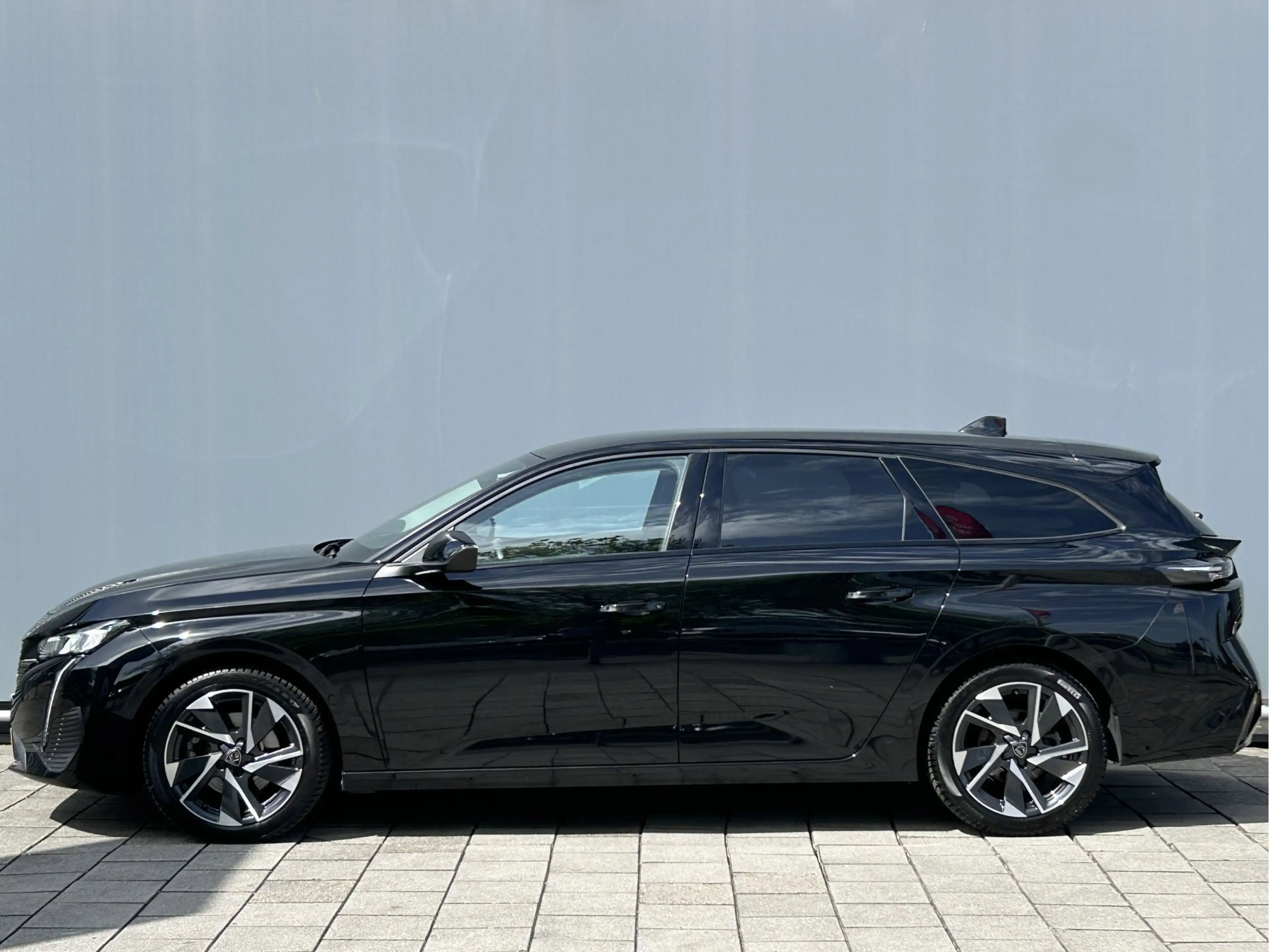 Peugeot 308 SW BWJ 2022 | 1.2PT 131PK Allure Pack Business | C — photo 6