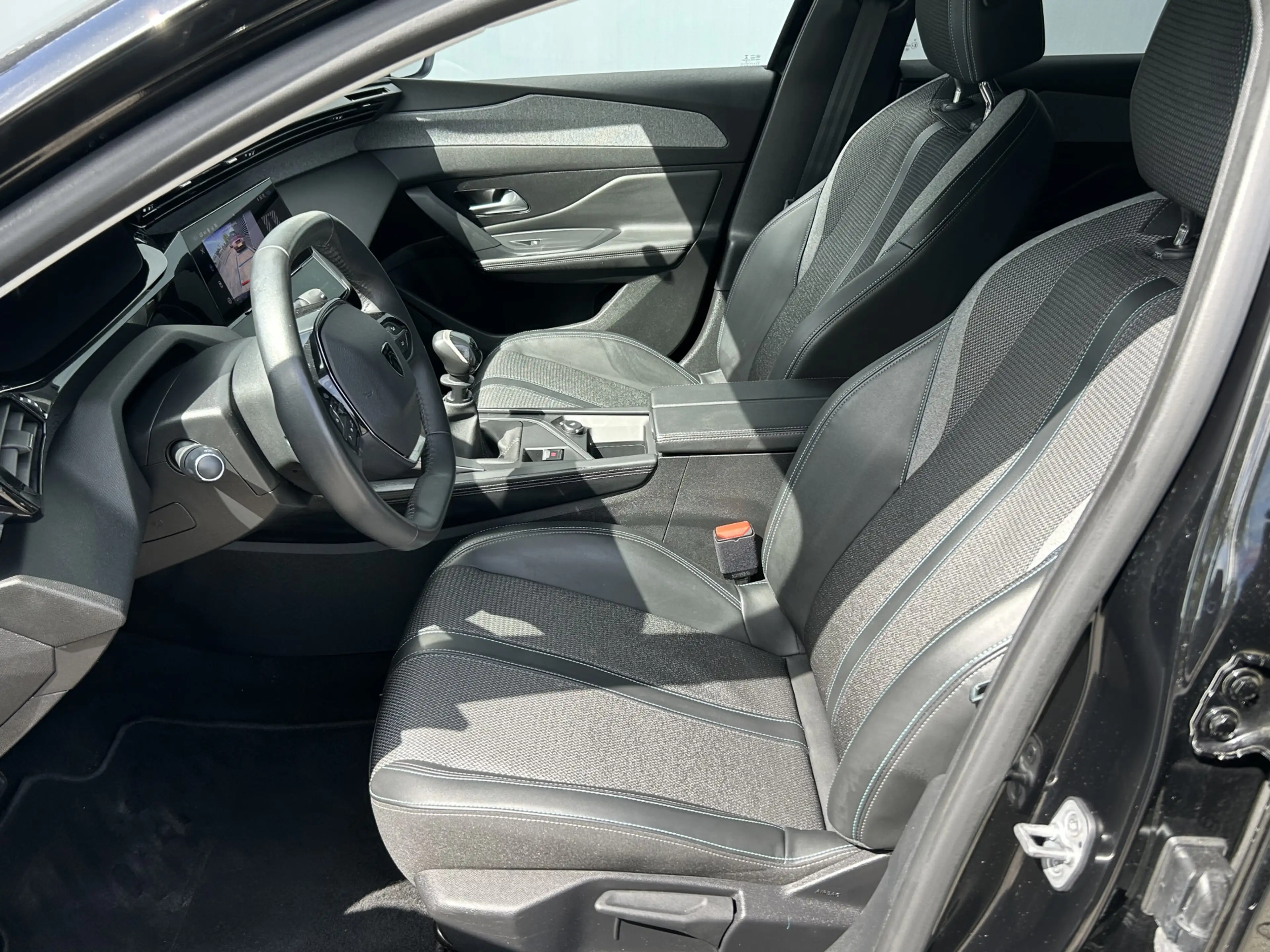 Peugeot 308 SW BWJ 2022 | 1.2PT 131PK Allure Pack Business | C — photo 4