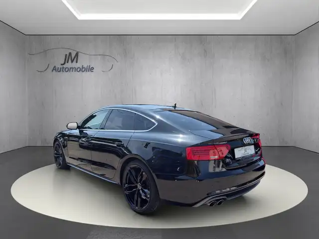 Audi A5 view 5