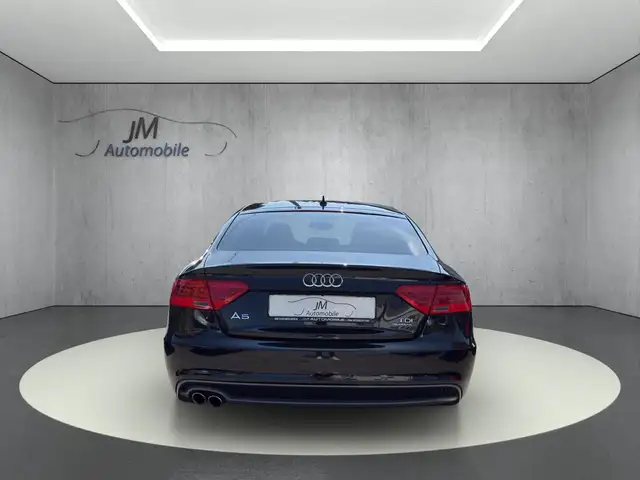 Audi A5 view 6