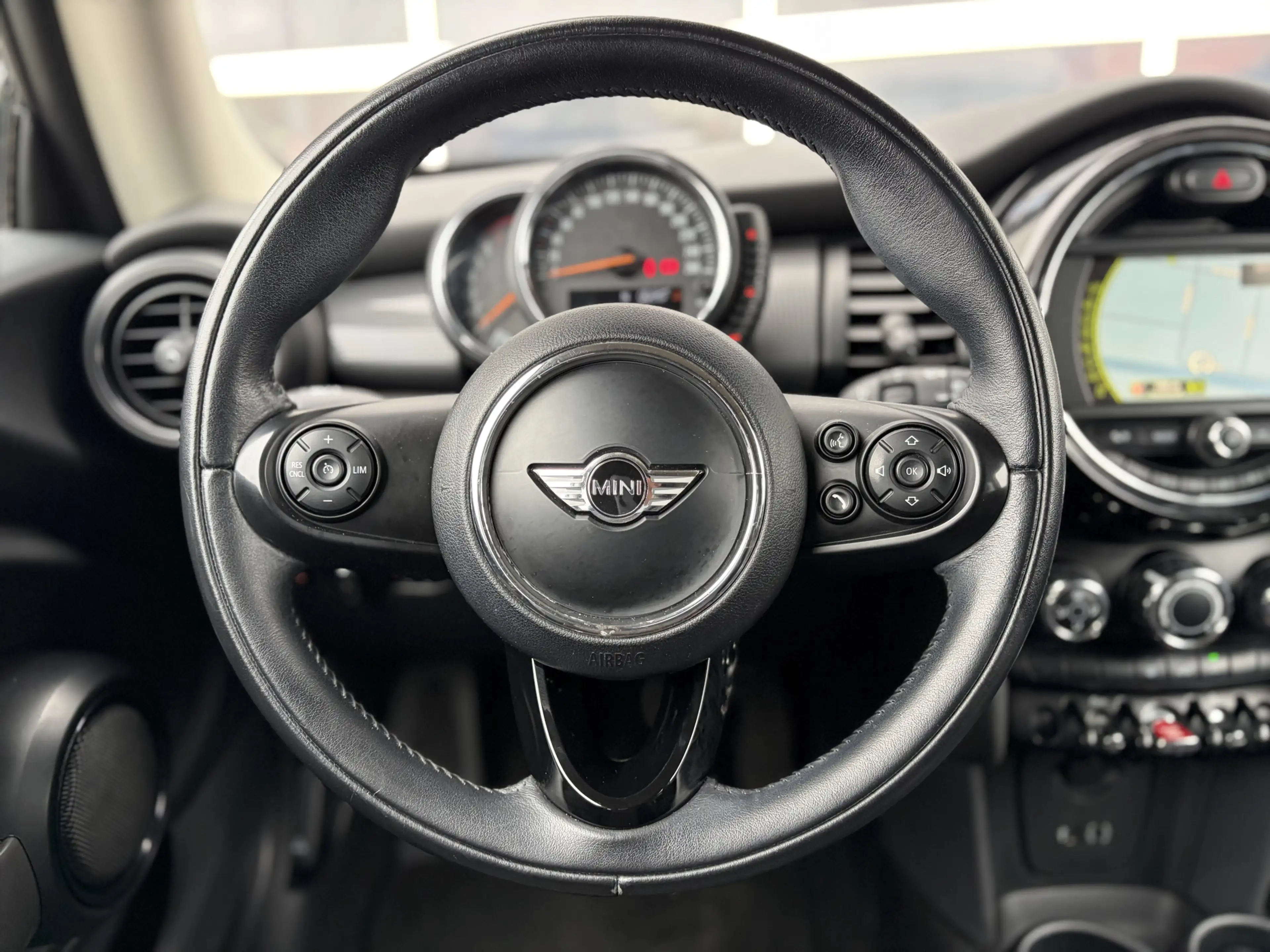 MINI Cooper Mini 1.5 Business 136pk | Nieuwe apk | Dealer onde — photo 8