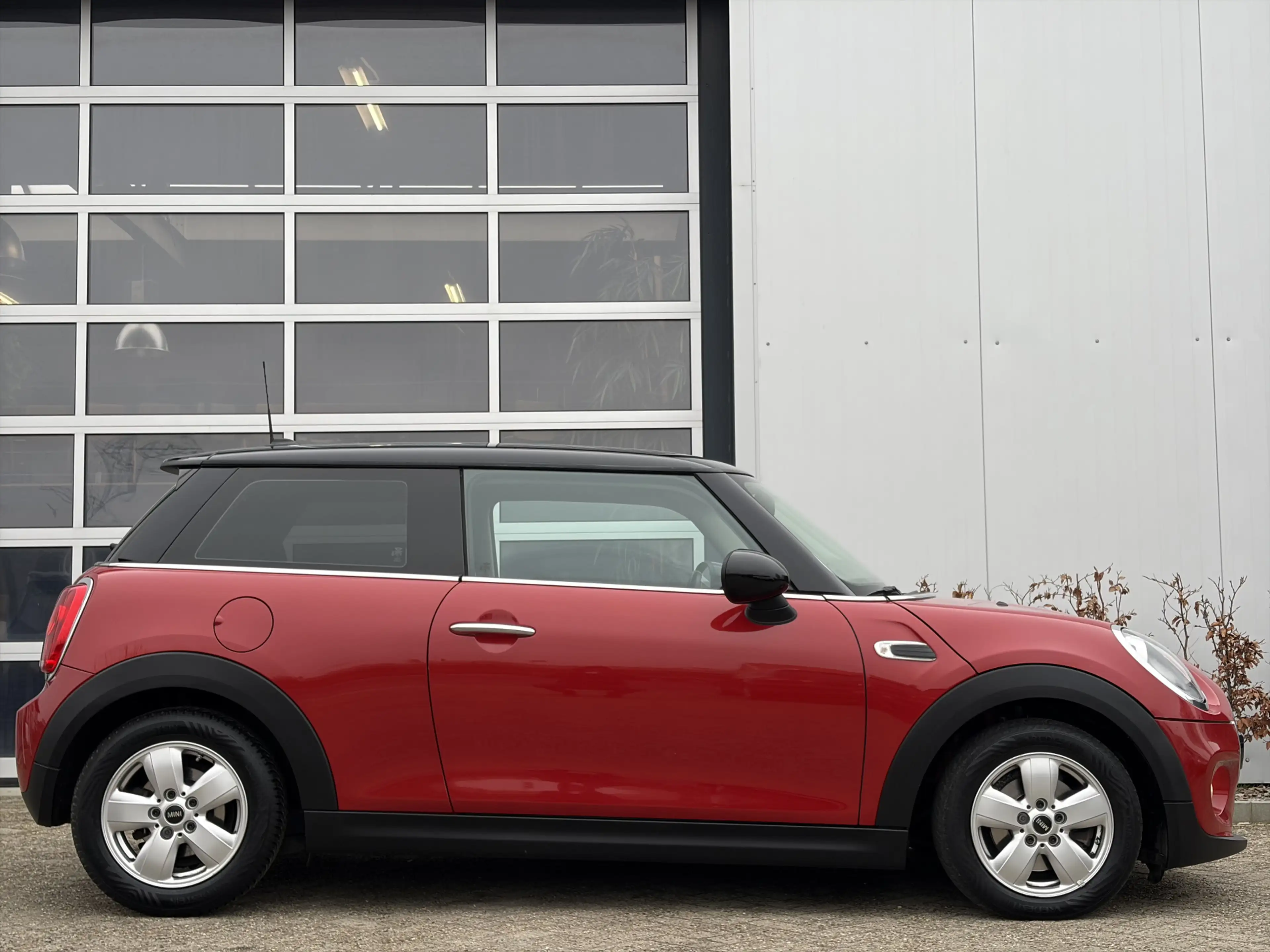 MINI Cooper Mini 1.5 Business 136pk | Nieuwe apk | Dealer onde — photo 5