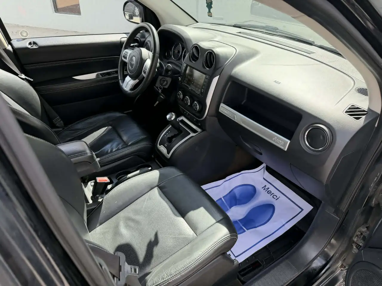 Jeep Compass снимка Jeep Compass