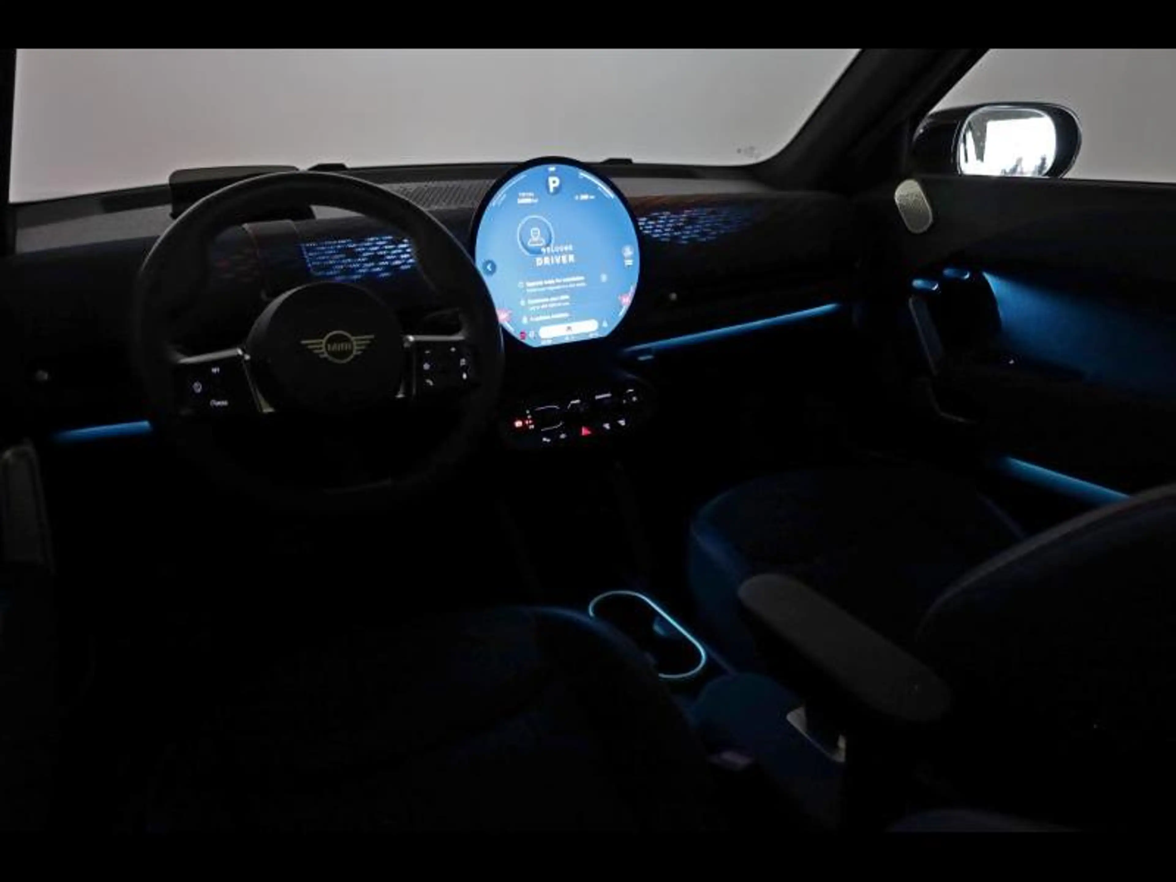 MINI Aceman — photo 12