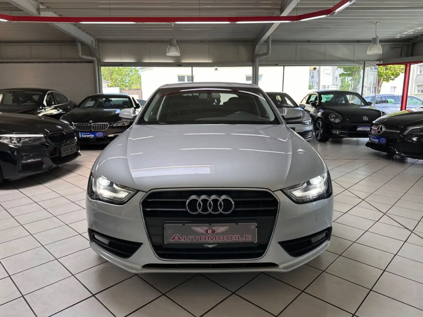 Audi A4 Lim. Attraction 1.8 TFSI XENON PDC Argent - 2