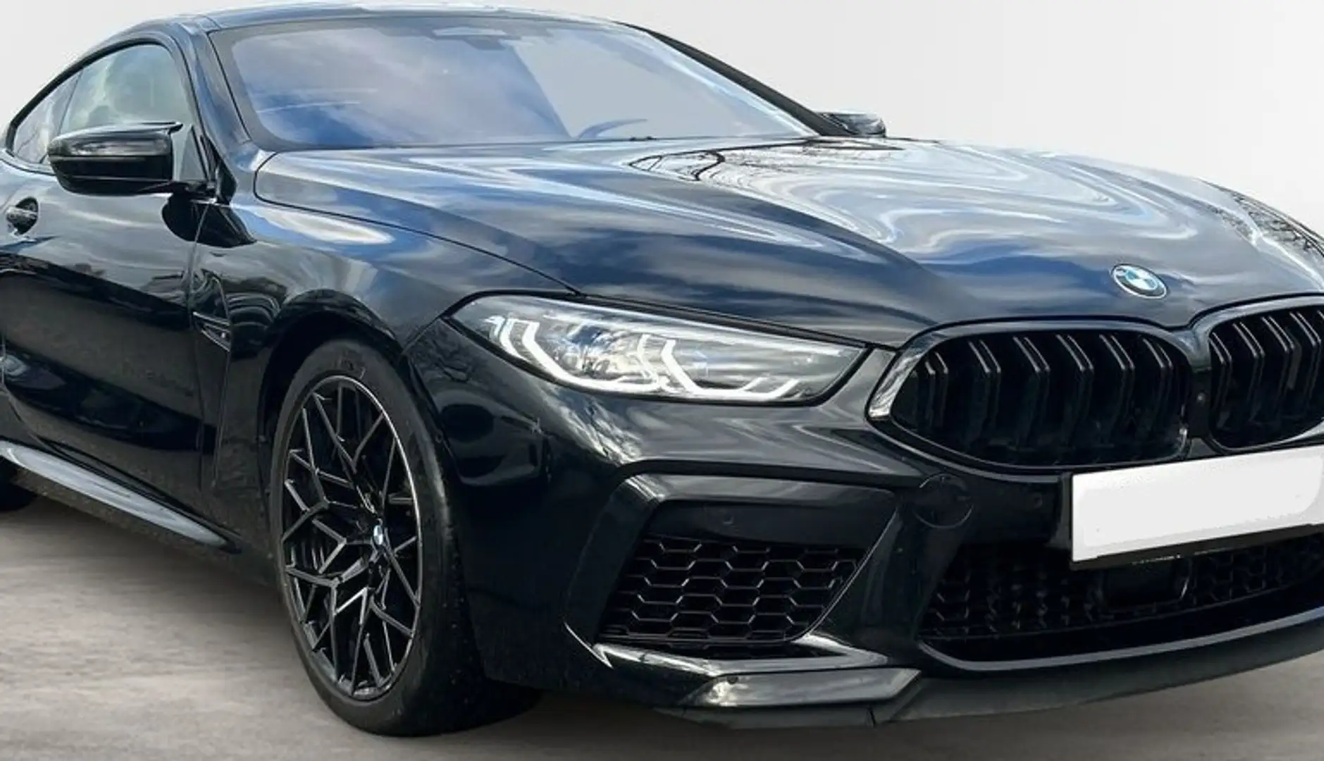 BMW M8 Coupé Competition Negro - 2